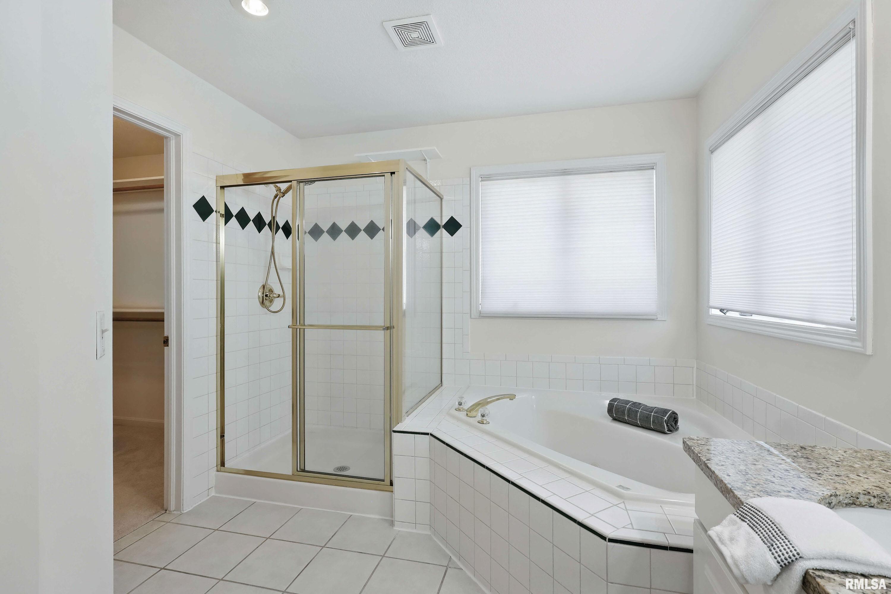 1009 32nd Avenue A Property Photo 31