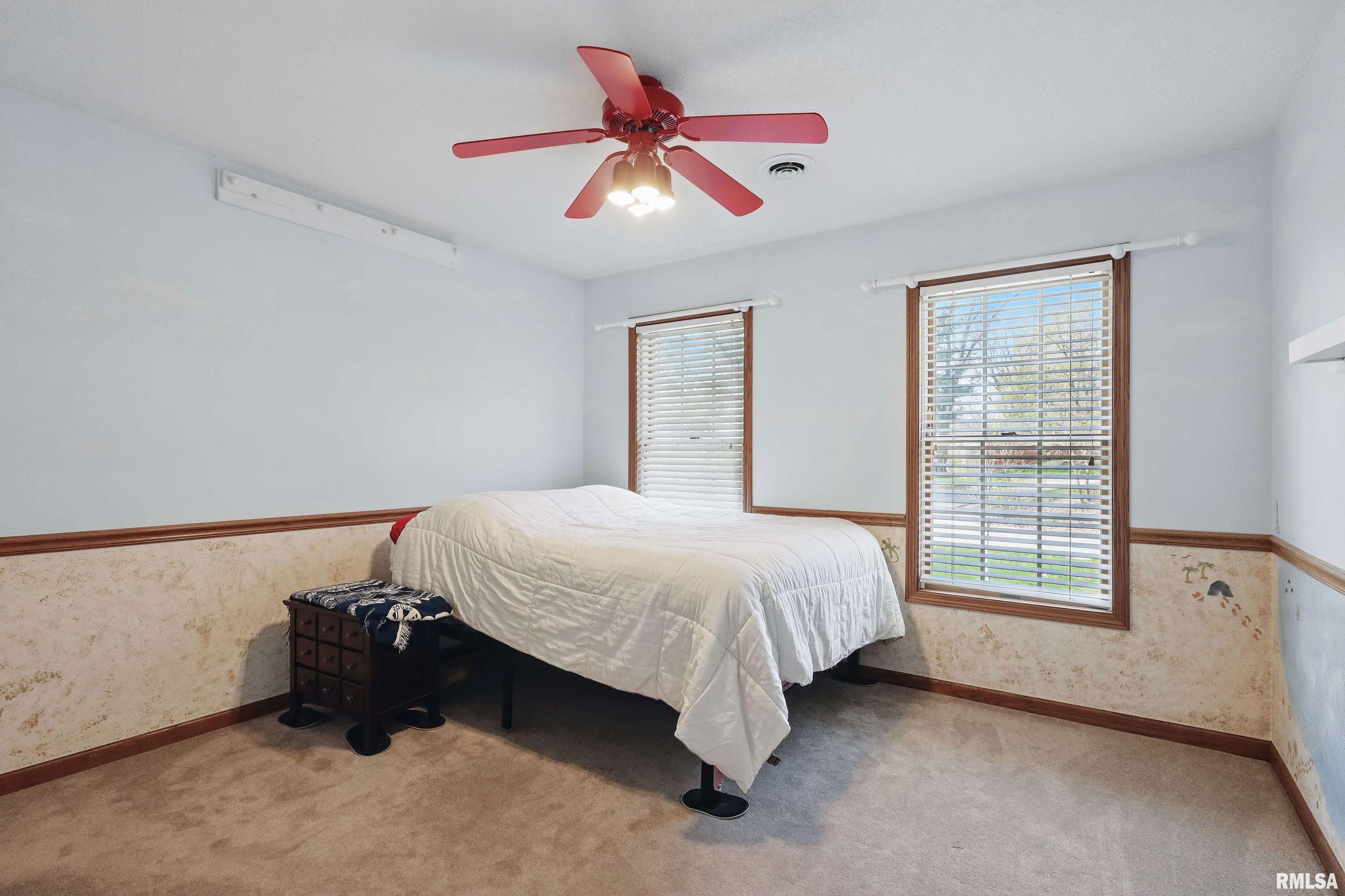 1009 32nd Avenue A Property Photo 35