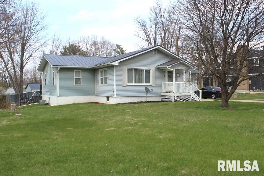 320 E Church Street Property Photo 3