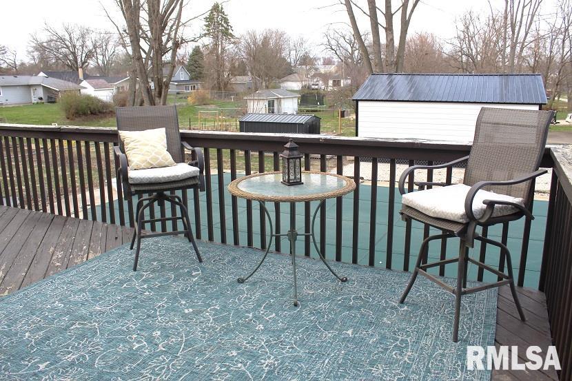 320 E Church Street Property Photo 6