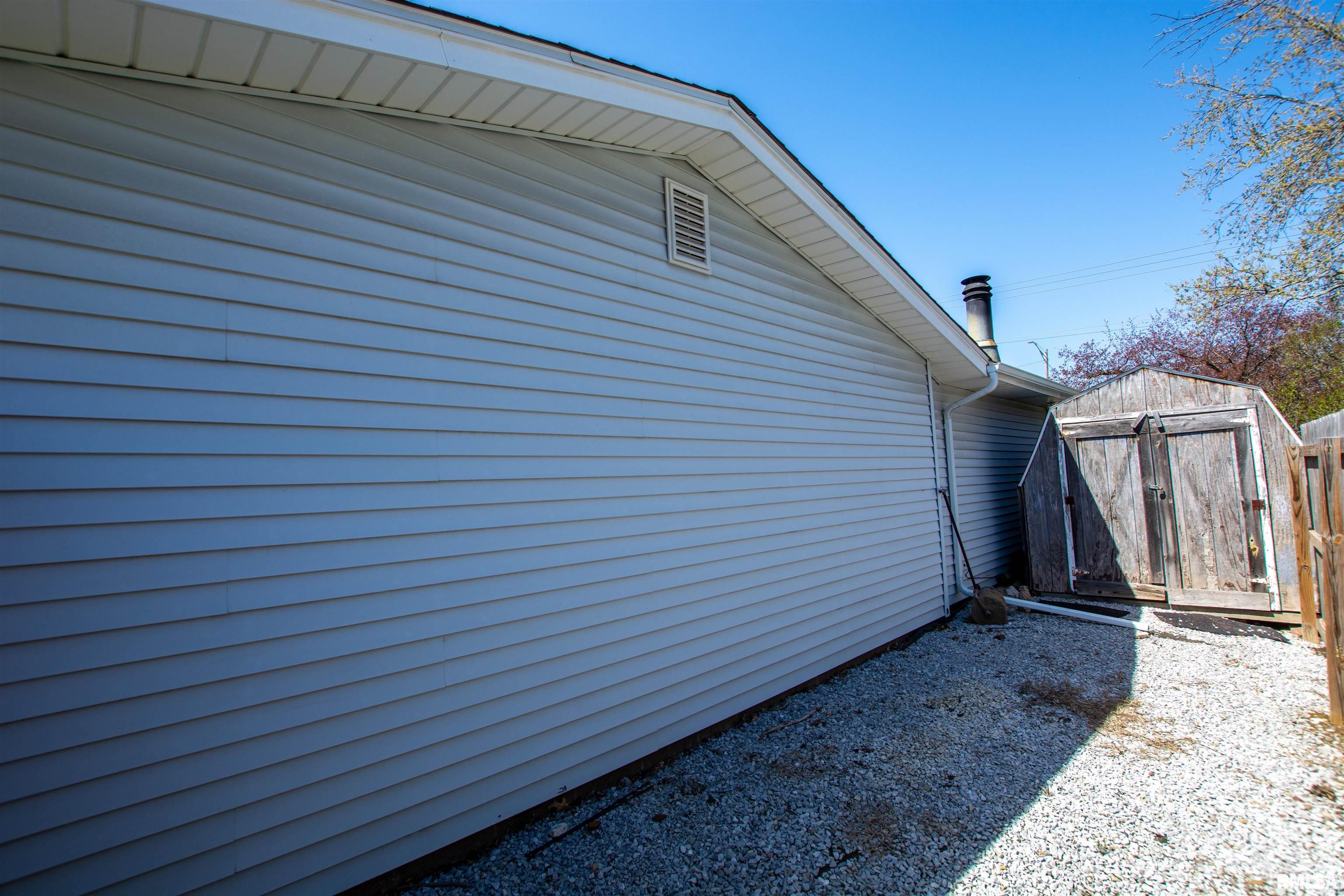 1224 Meadow Lane Drive Property Photo 6