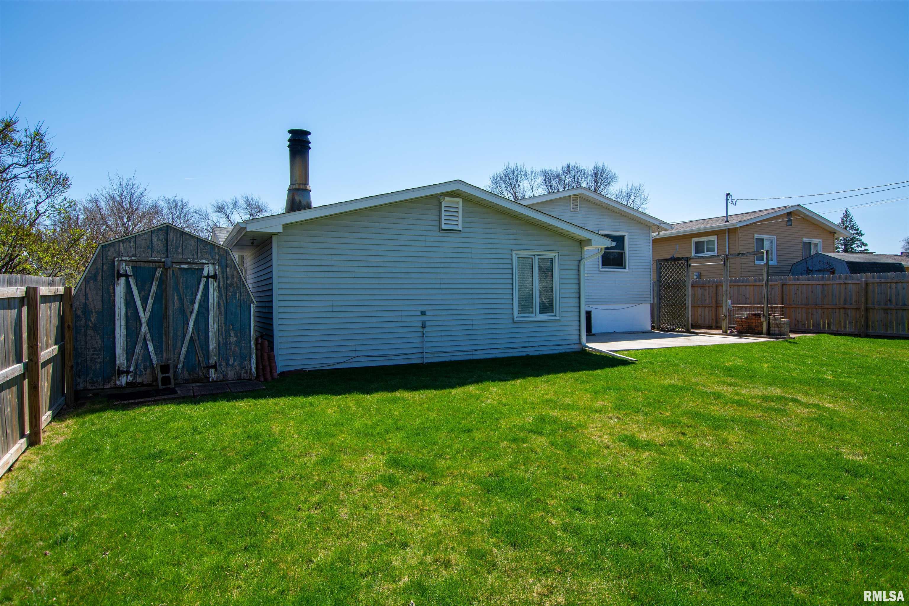1224 Meadow Lane Drive Property Photo 9