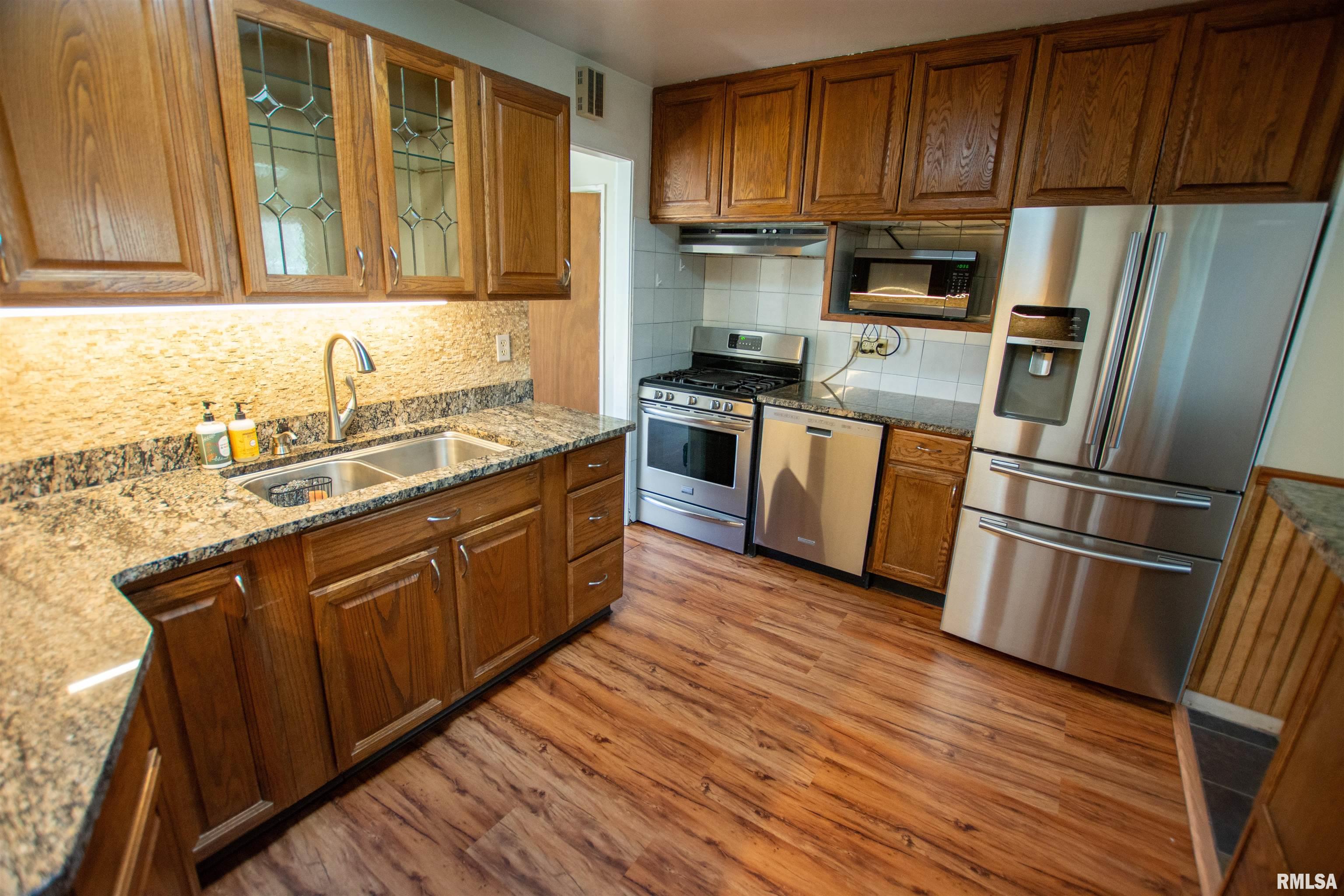 1224 Meadow Lane Drive Property Photo 17