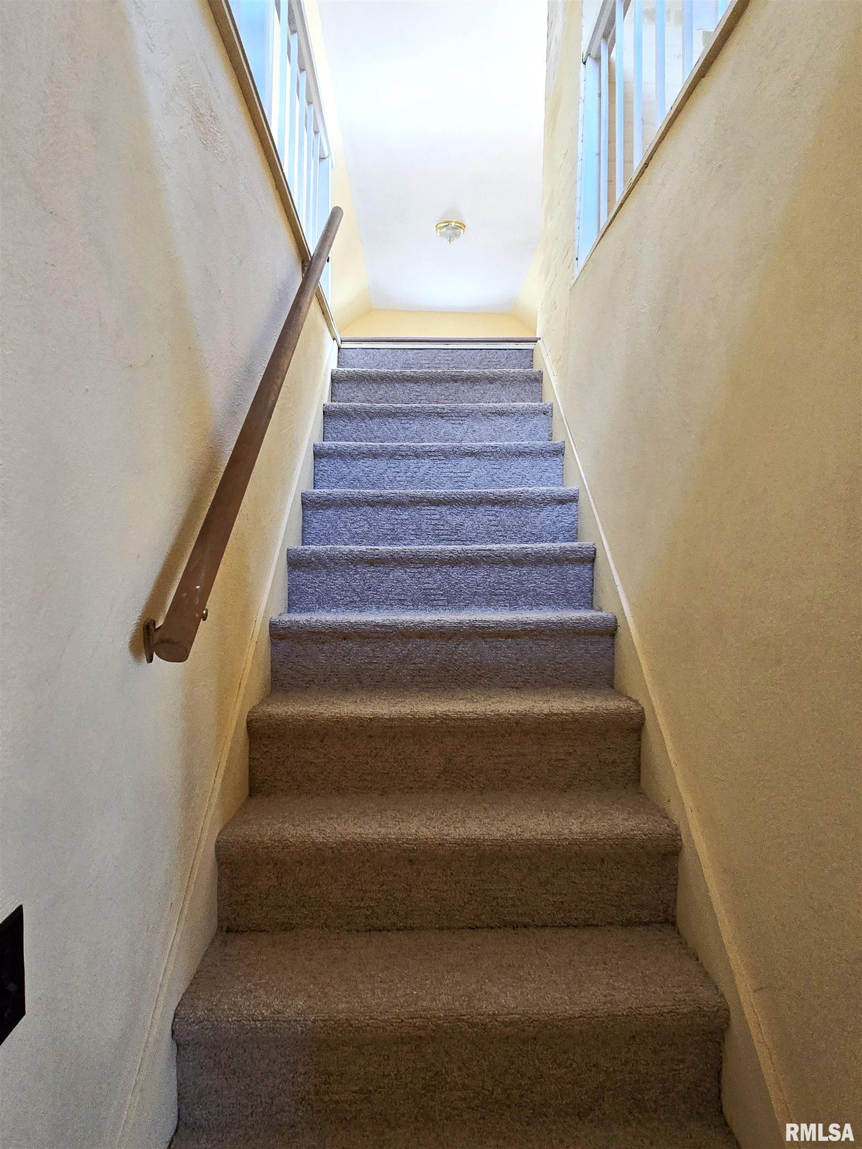 212 Jefferson Street Property Photo 18