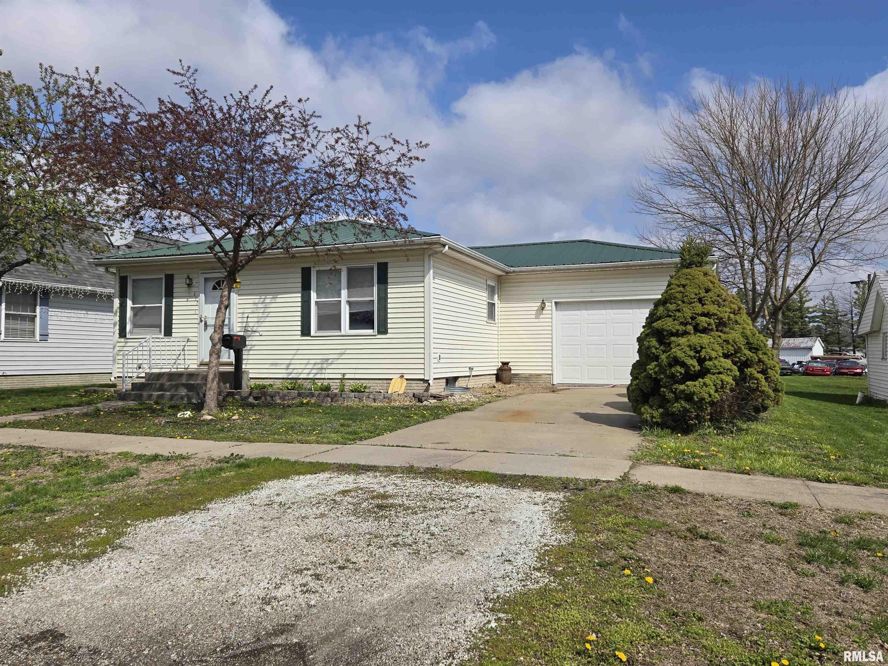 317 Mechanic Street Property Photo 1
