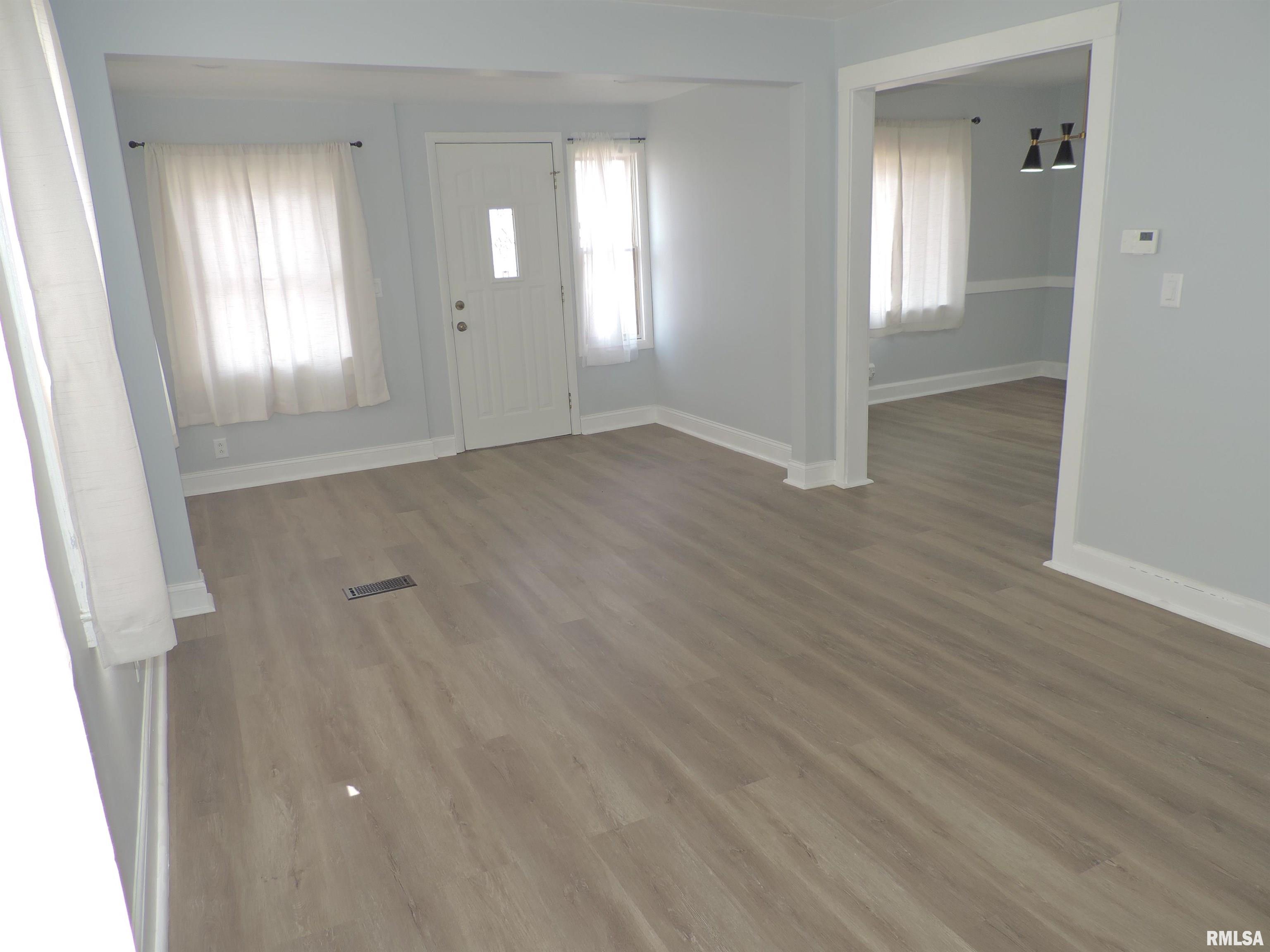 1565 41st Street Property Photo 10