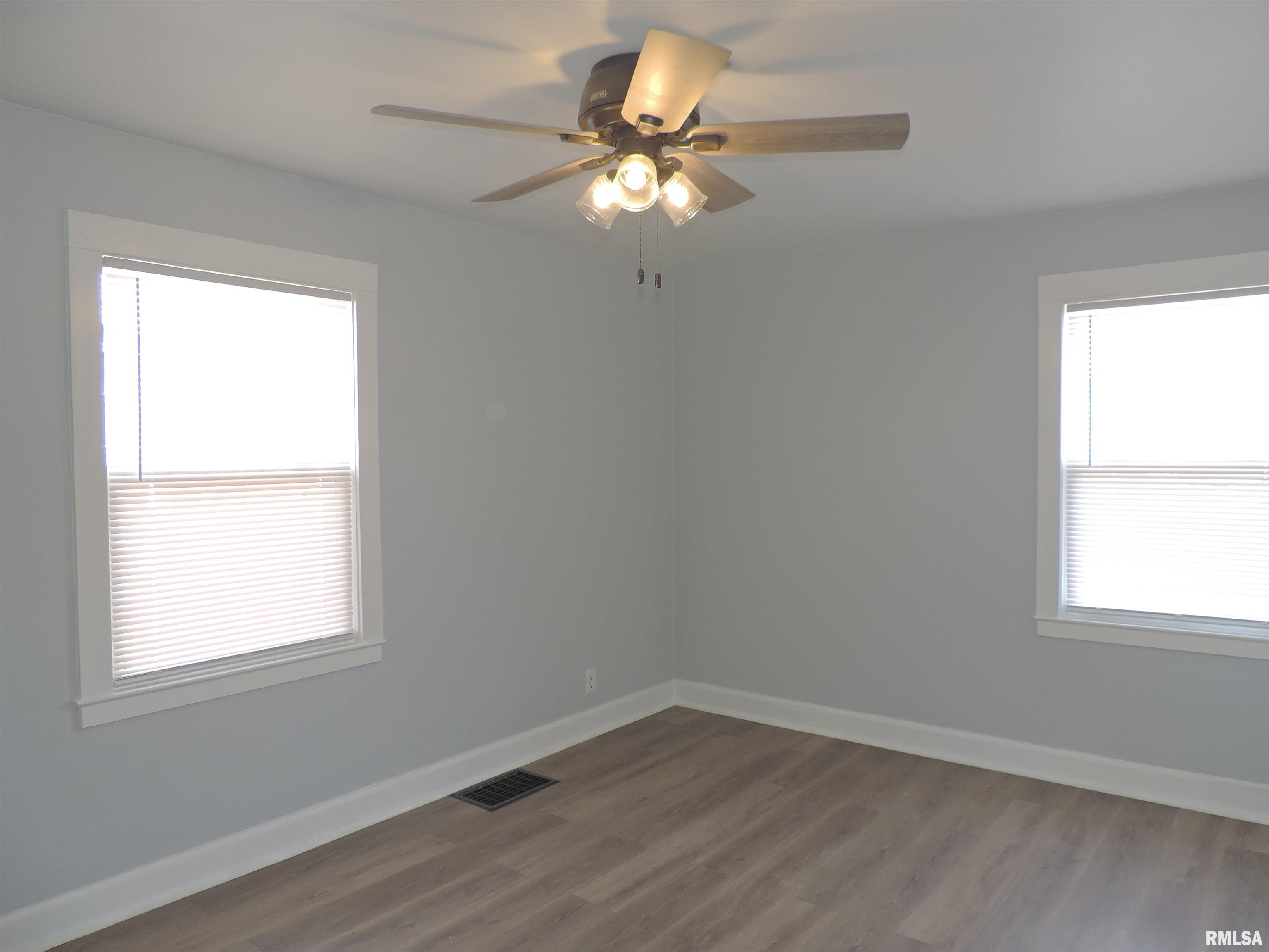 1565 41st Street Property Photo 15