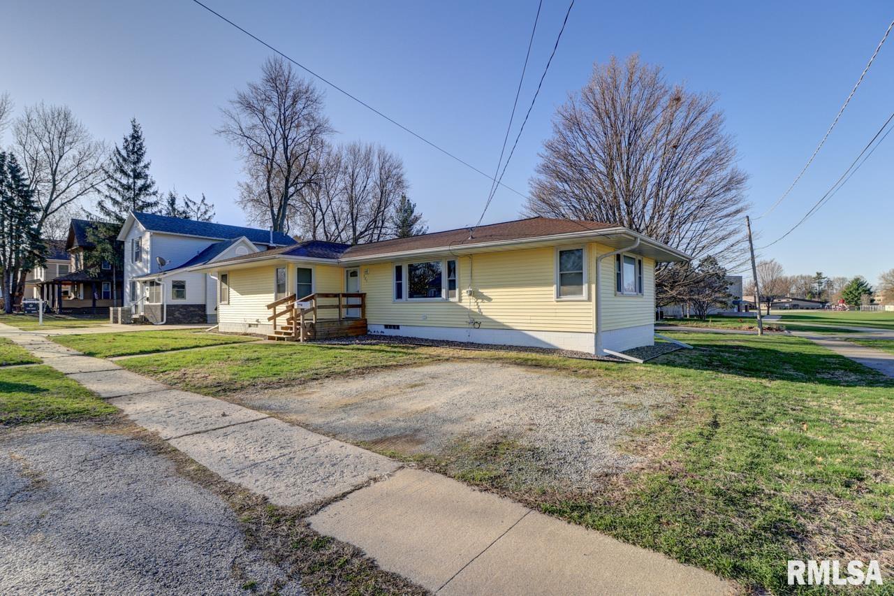 307 E Winfield Street Property Photo 21