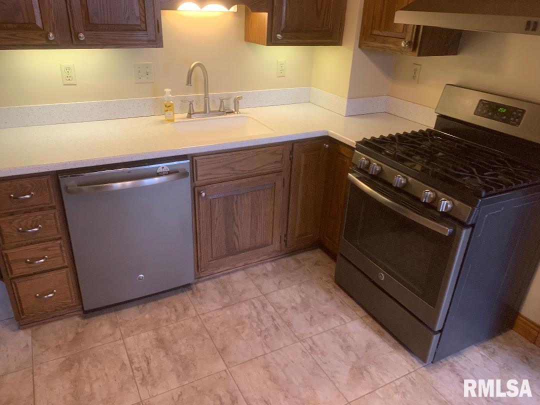 1418 29th Avenue Property Photo 11