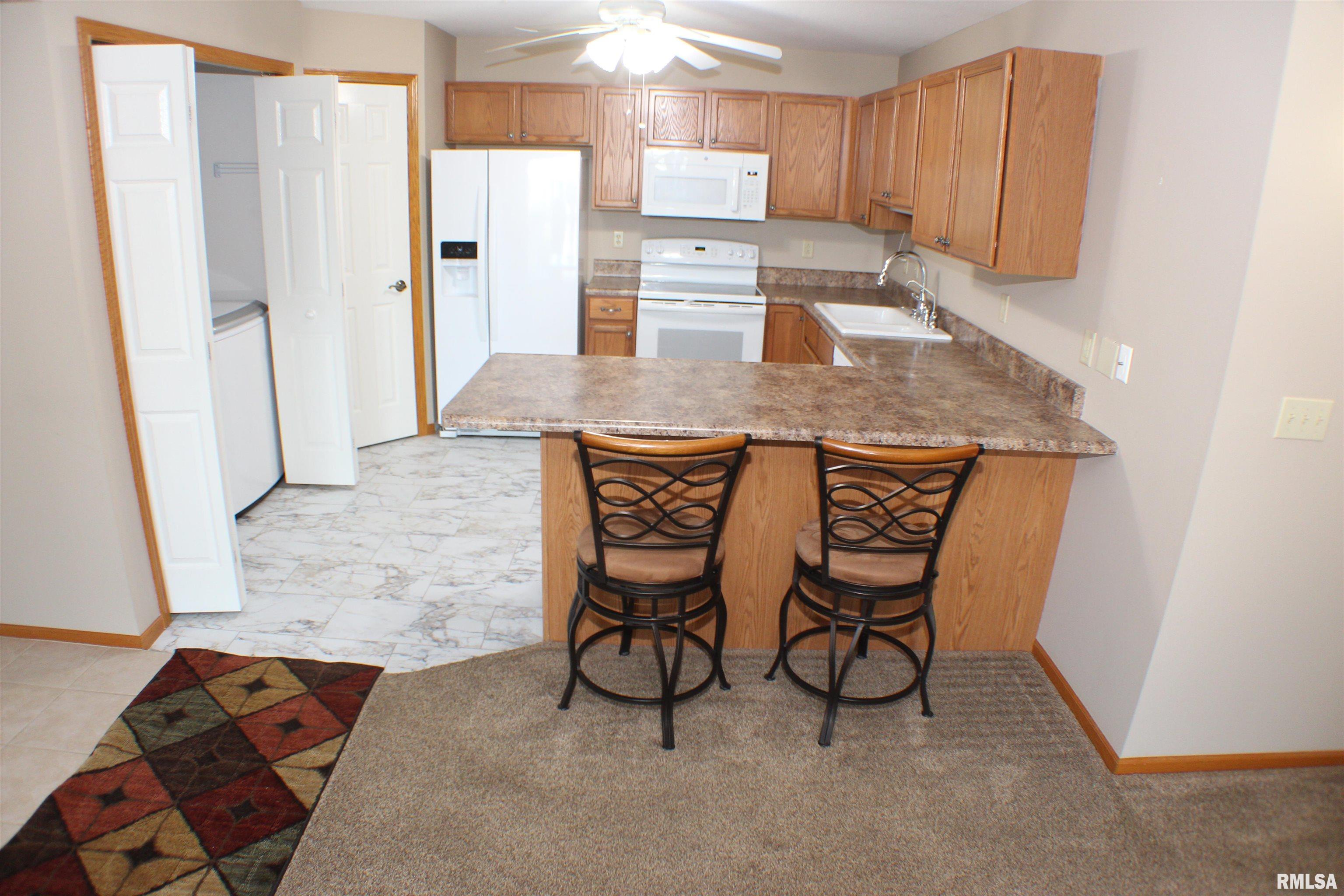 205 E Price Street Property Photo 7