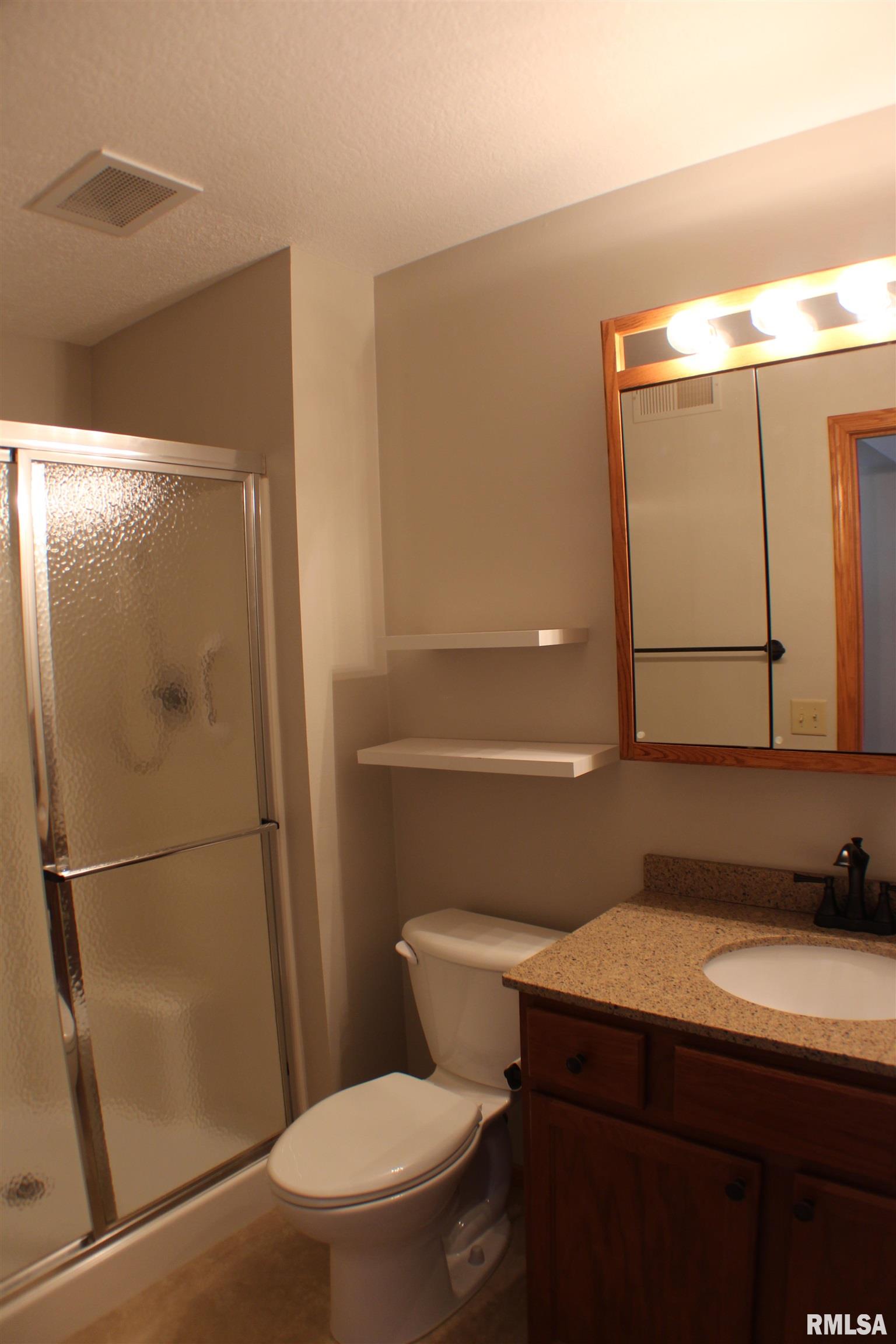 205 E Price Street Property Photo 13
