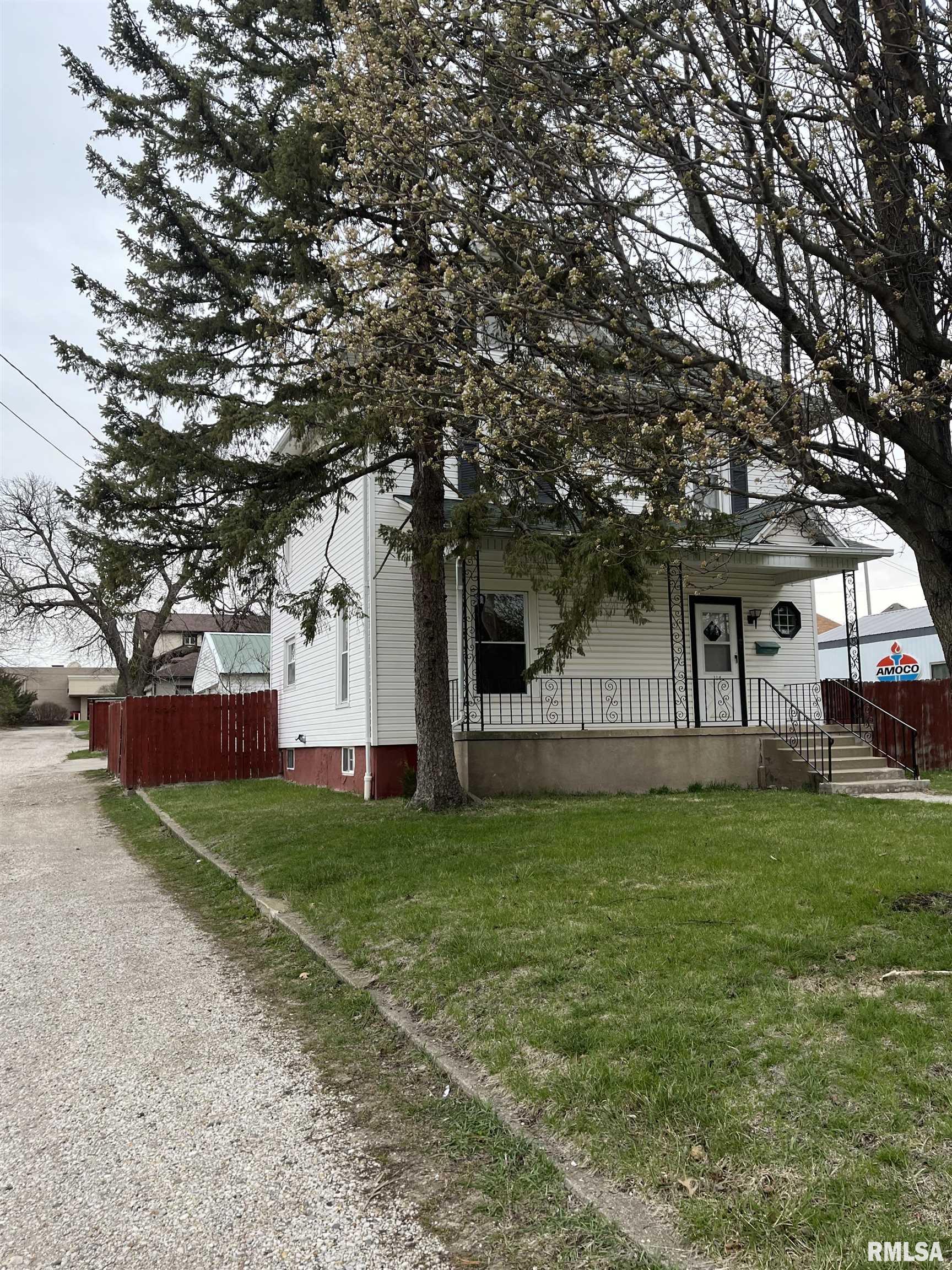 114 Roosevelt Avenue A Property Photo 2