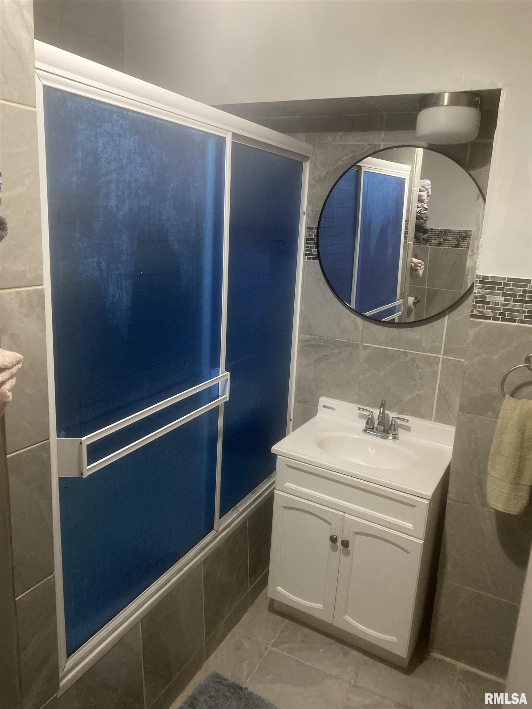 114 Roosevelt Avenue A Property Photo 32
