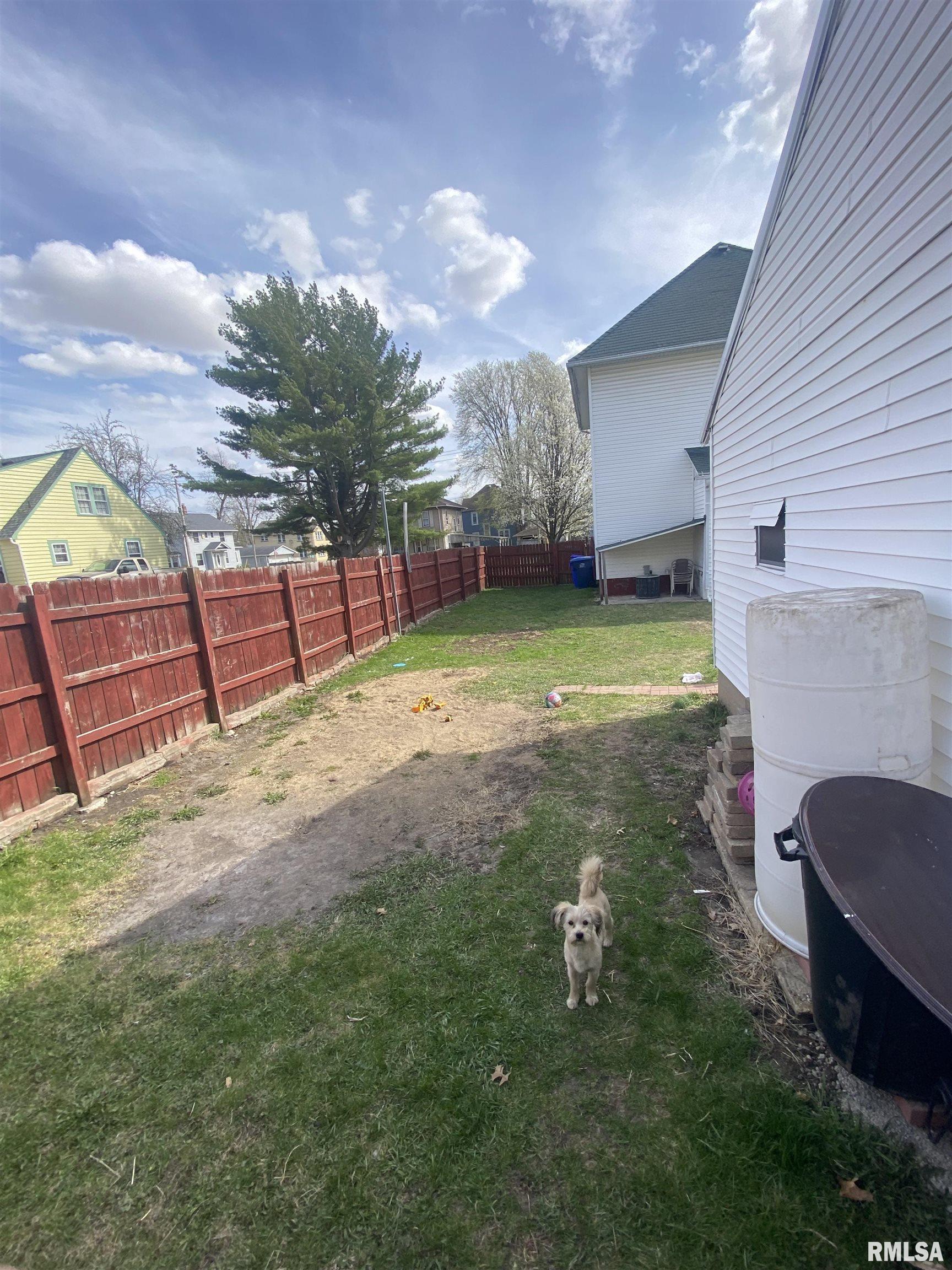 114 Roosevelt Avenue A Property Photo 36