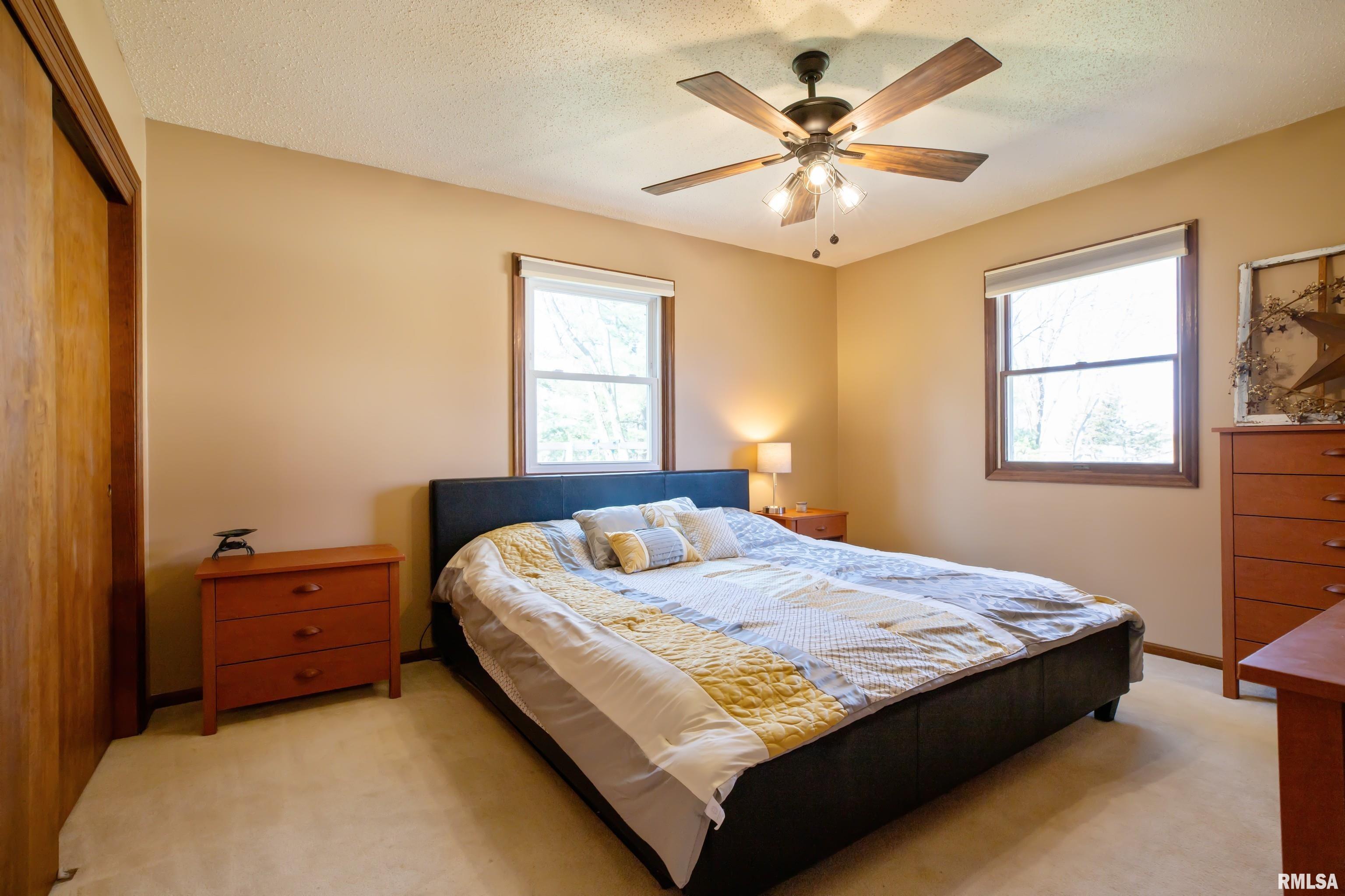 923 Brookview Drive Property Photo 9
