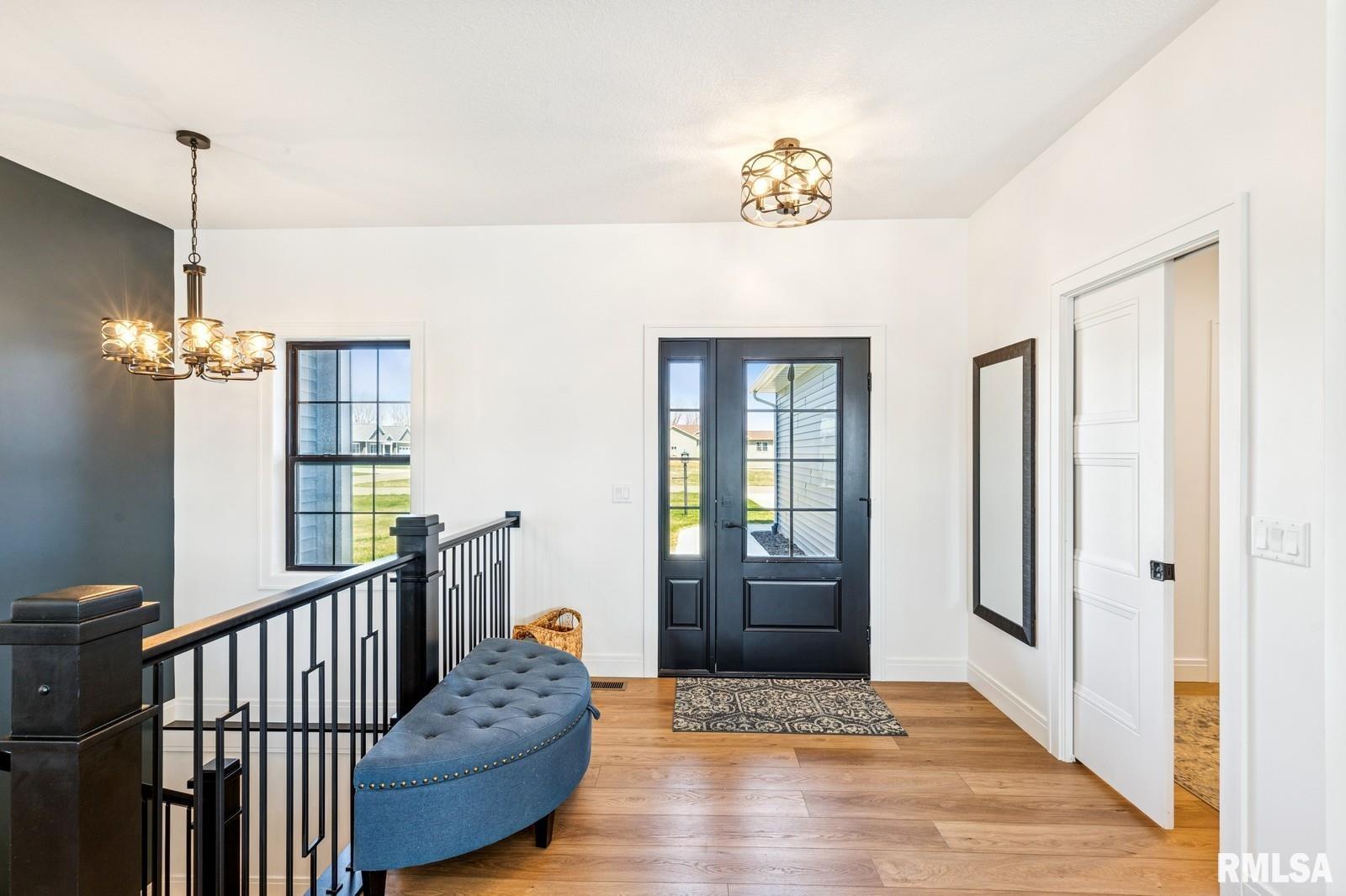 18101 271st Street Property Photo 4