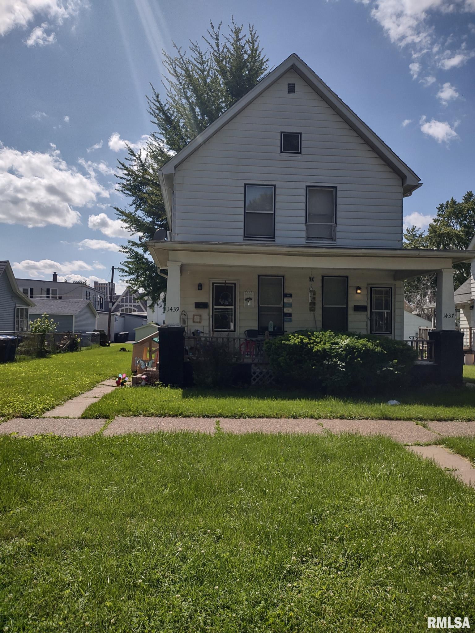 1437 13th Street Property Photo 1