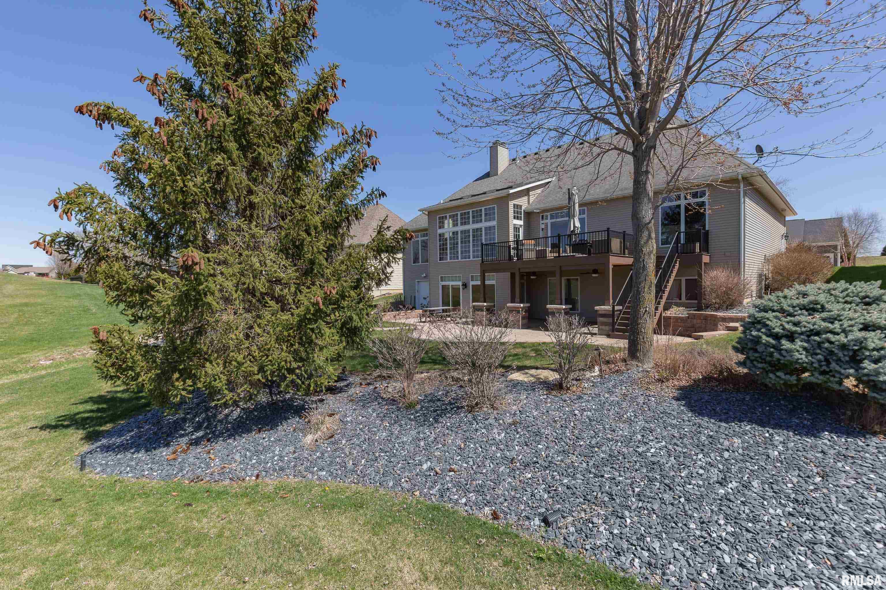 10 Country Club Court Property Photo 9