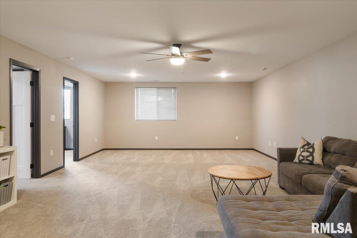 412 Dawson Drive Property Photo 31