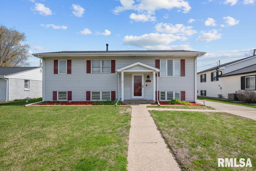 648 Green Park Avenue Property Photo