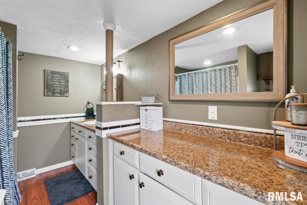 692 Hillcrest Road Property Photo 33