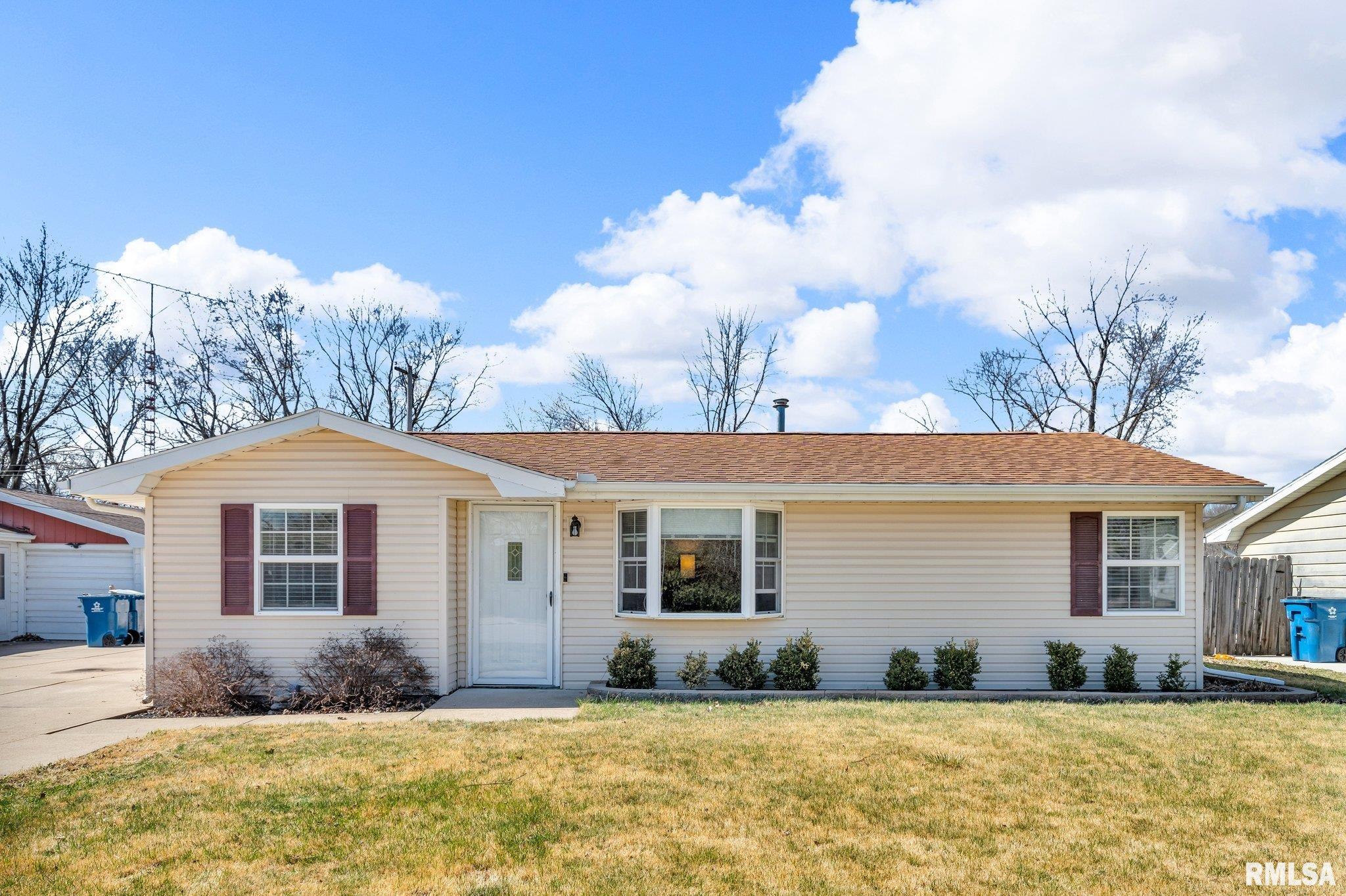 2404 8th Street Property Photo 1