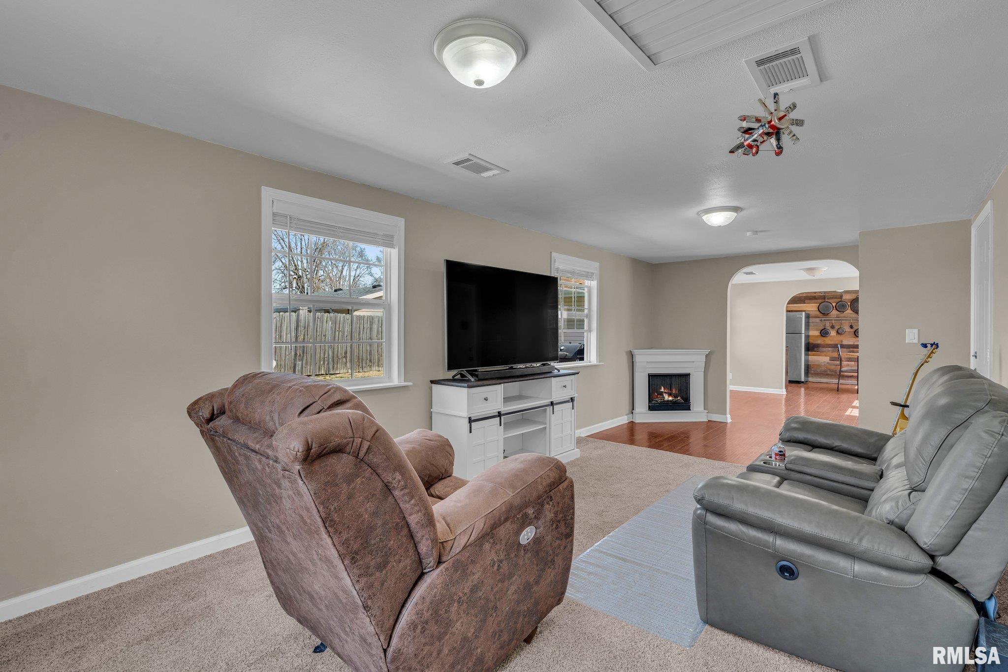 2404 8th Street Property Photo 12
