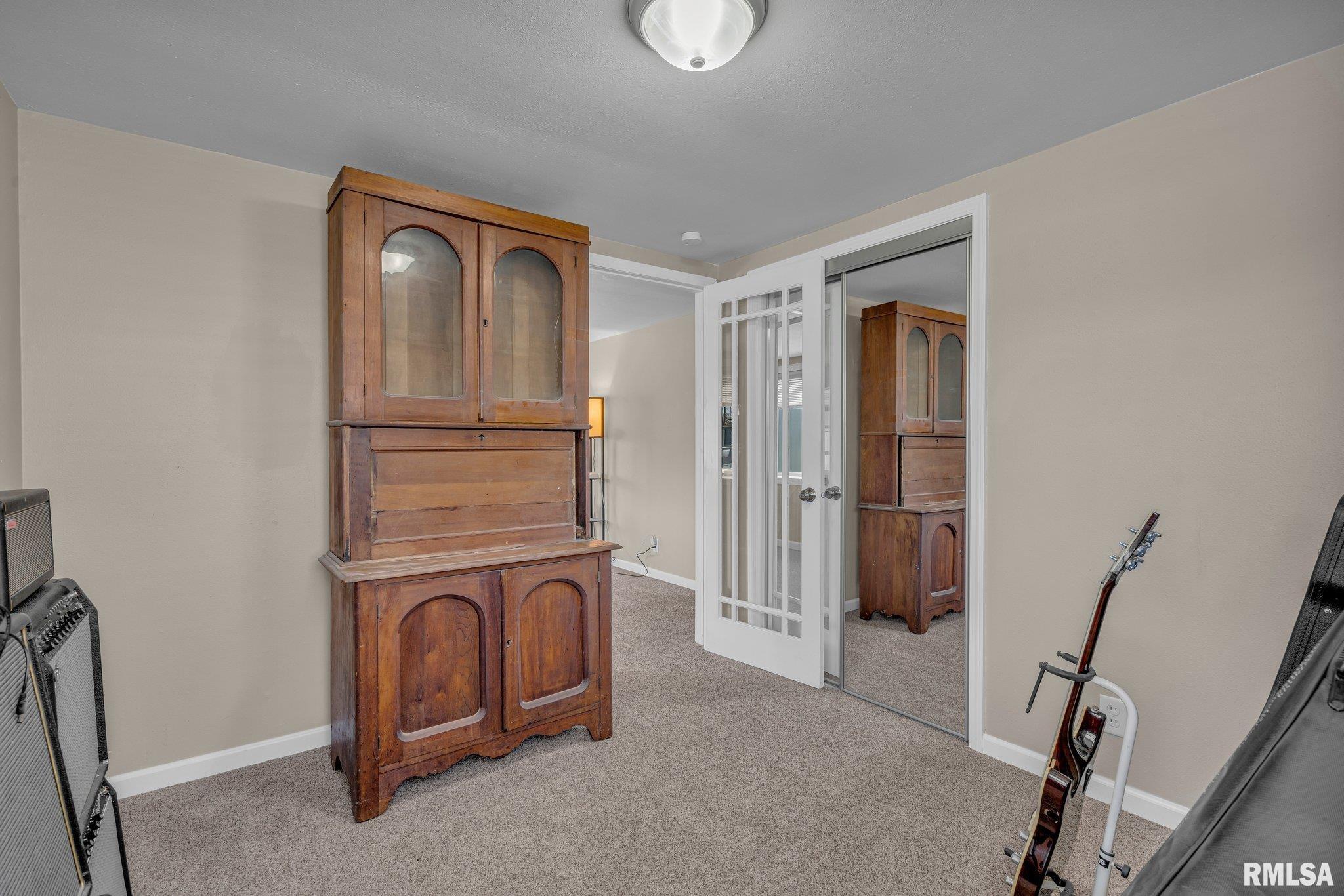 2404 8th Street Property Photo 13