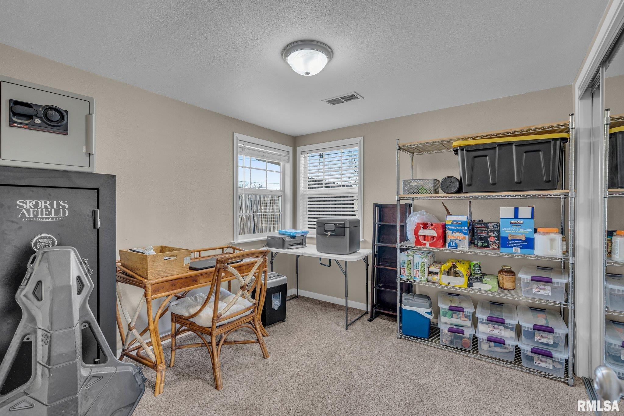 2404 8th Street Property Photo 18