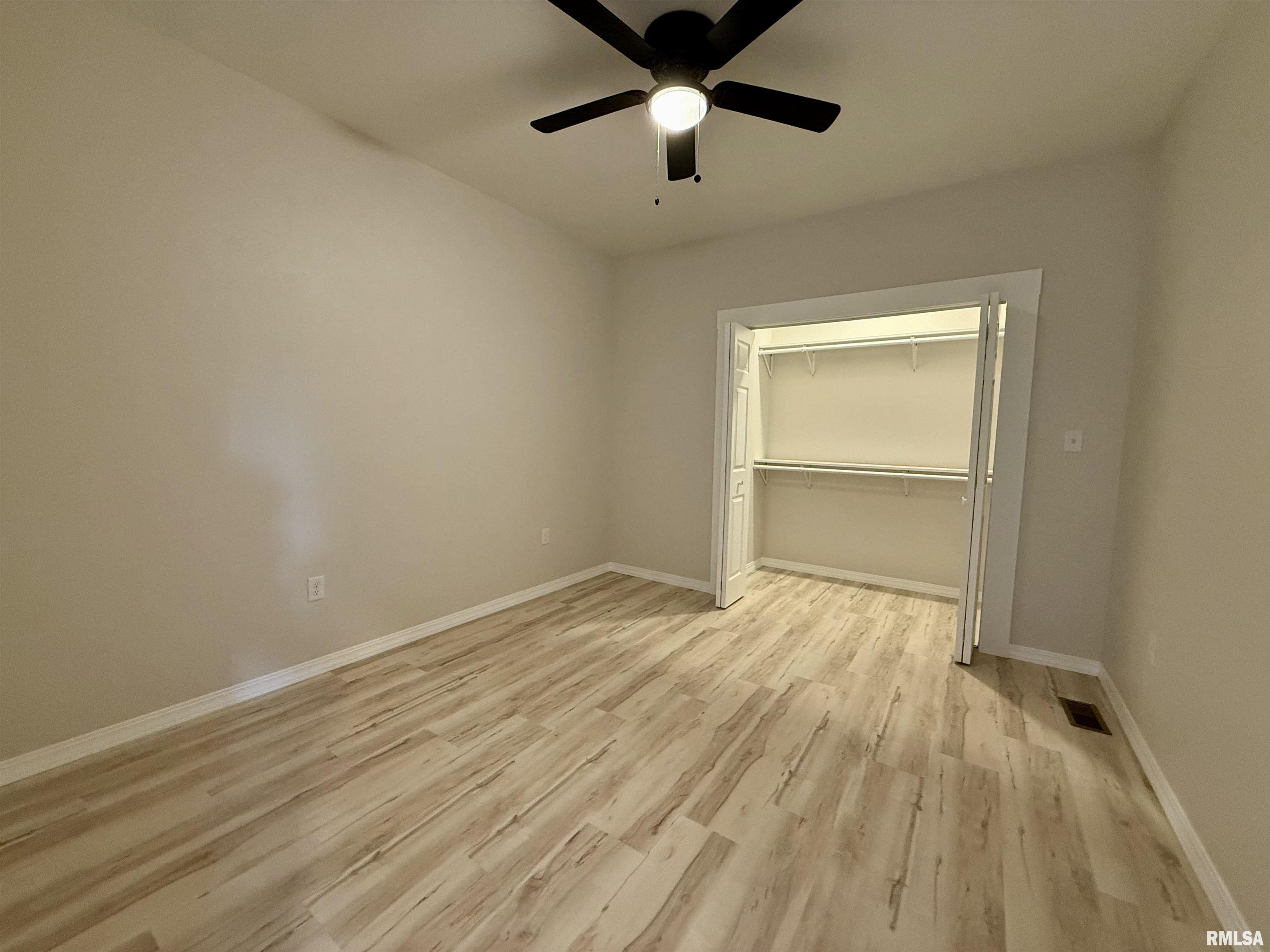 1306 Laura Lane Property Photo 9