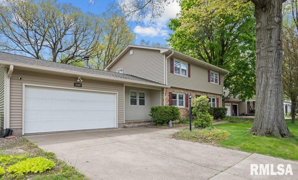 2380 5th Street Property Photo 2