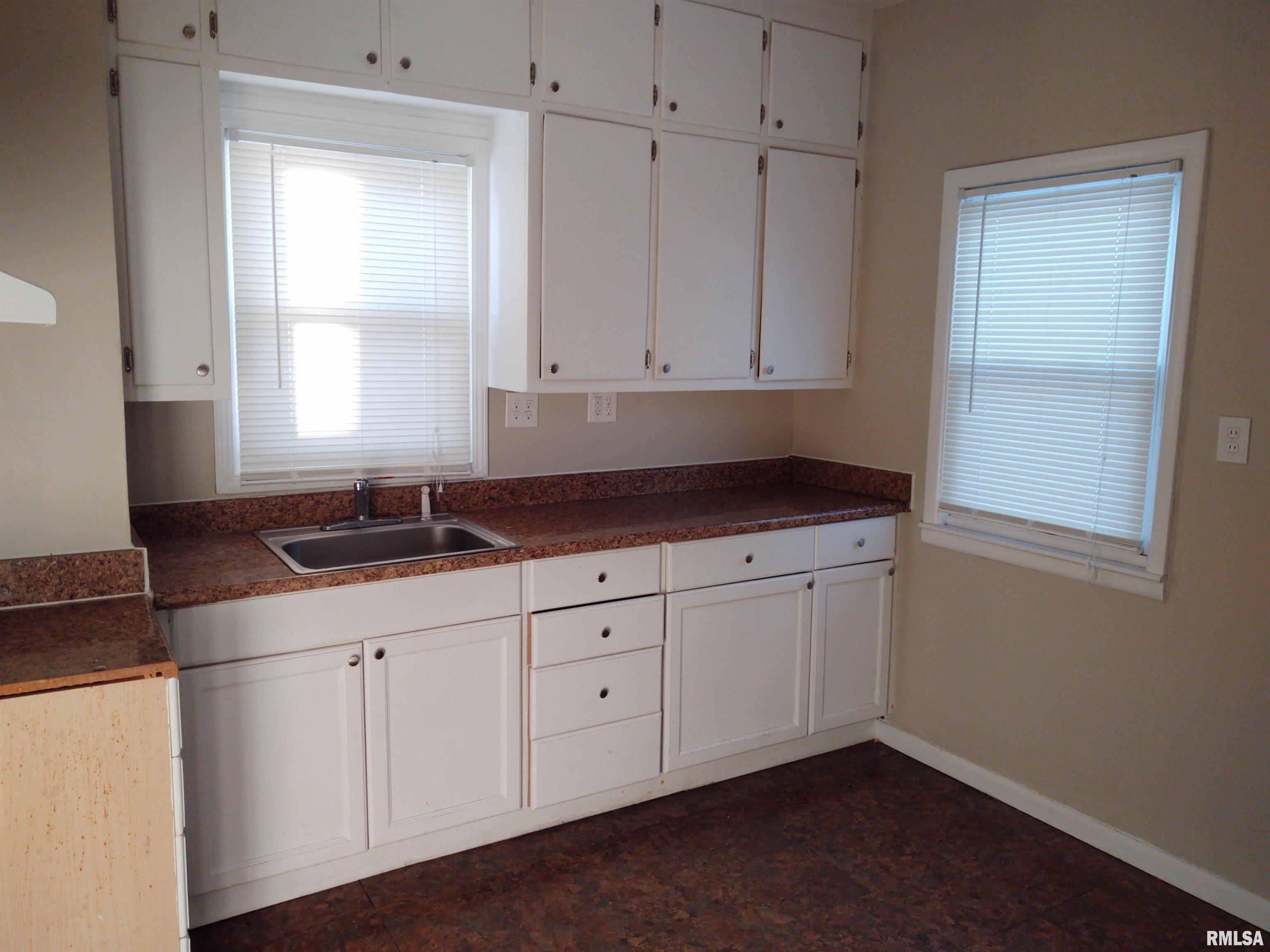 239 15th Avenue Property Photo 5