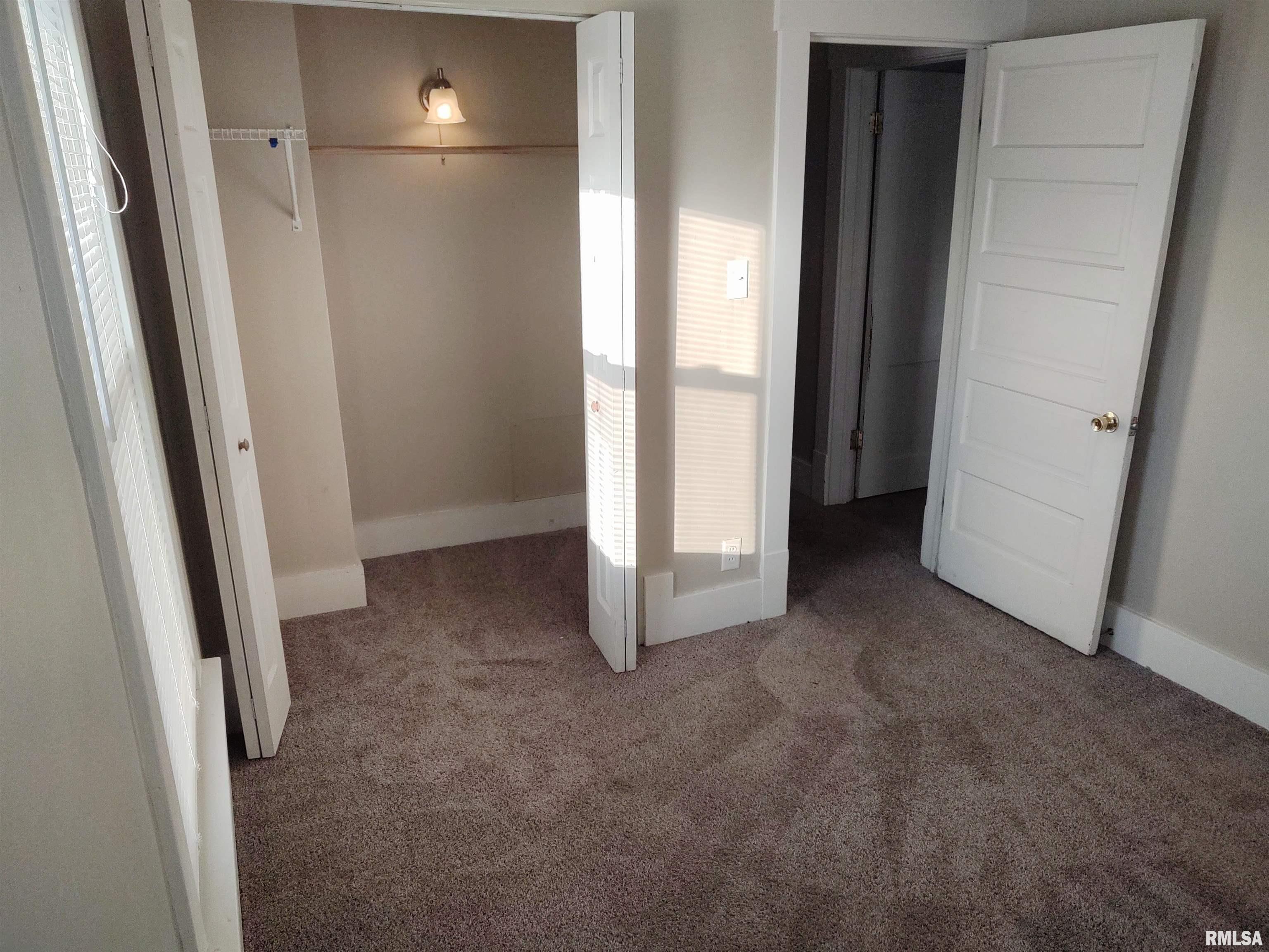 239 15th Avenue Property Photo 8