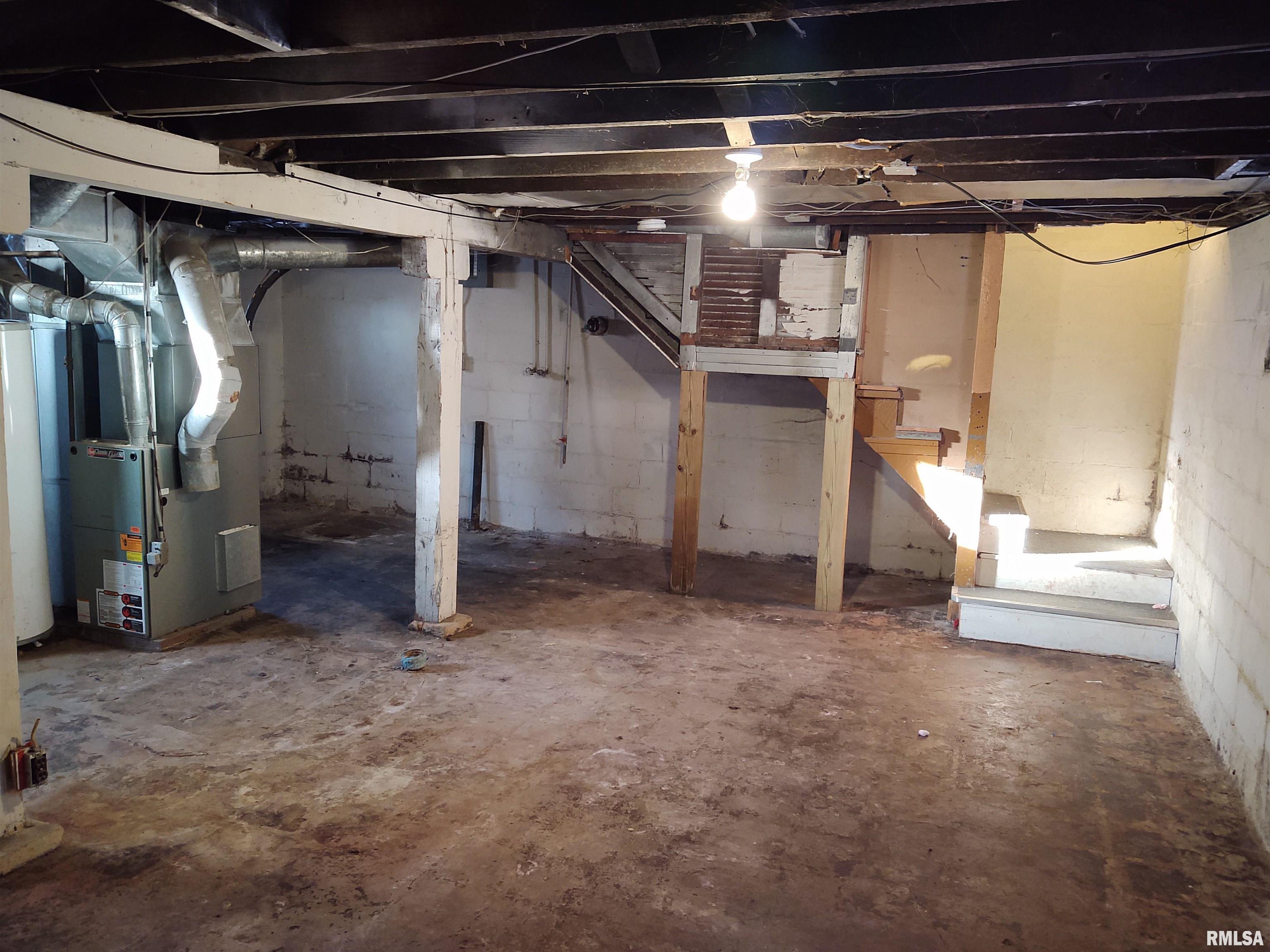 239 15th Avenue Property Photo 14
