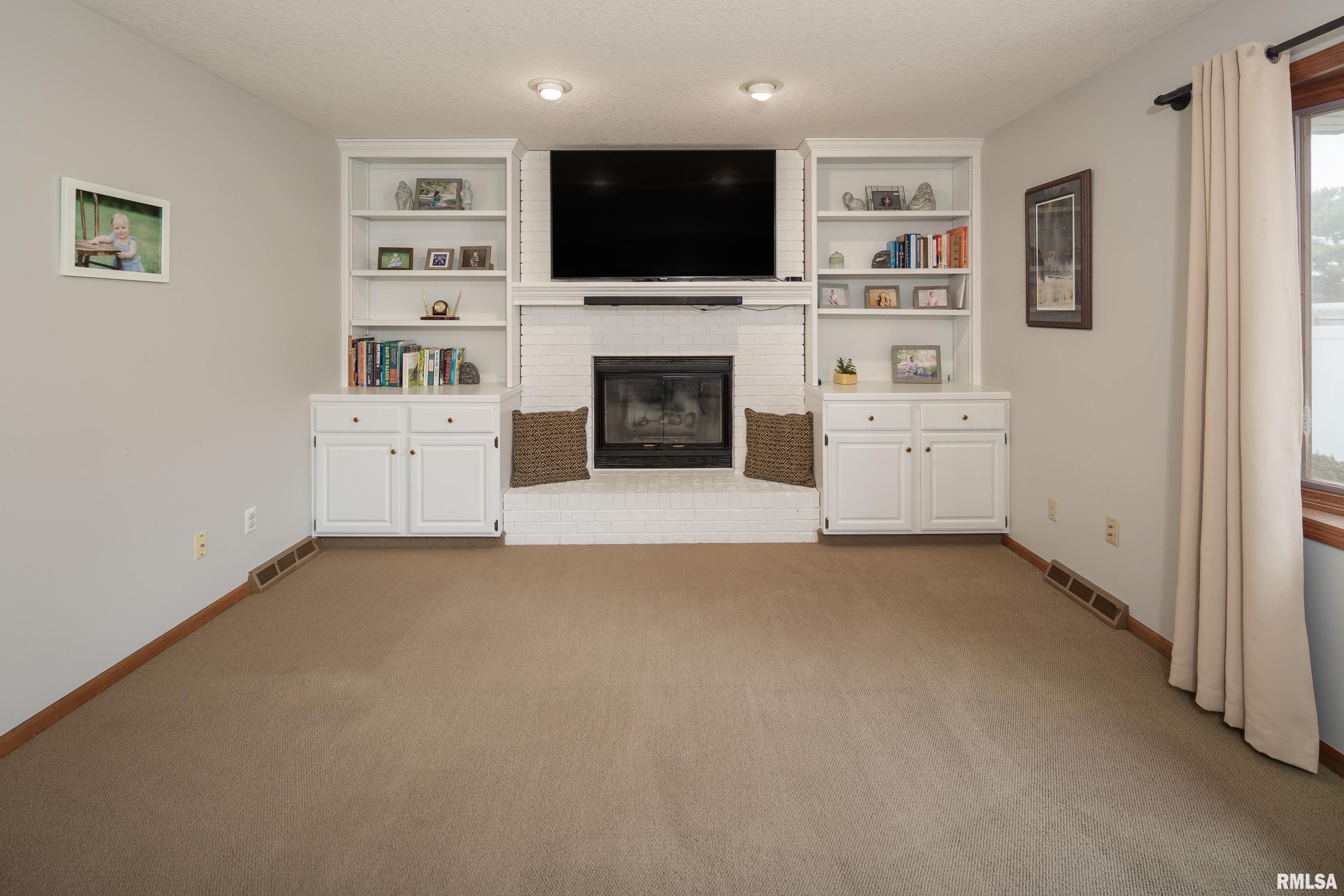 1722 Cindy Court Property Photo 15