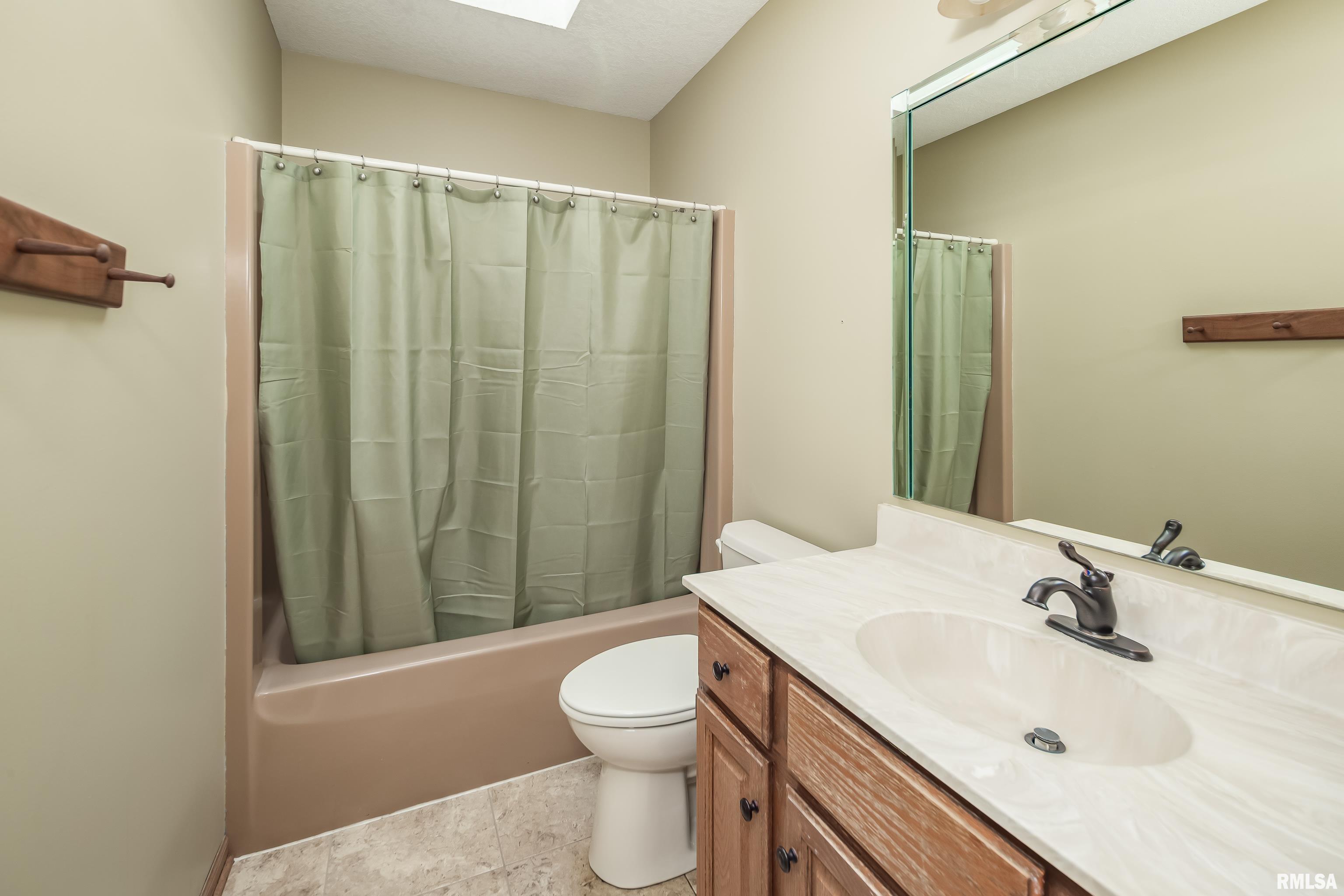 1722 Cindy Court Property Photo 26
