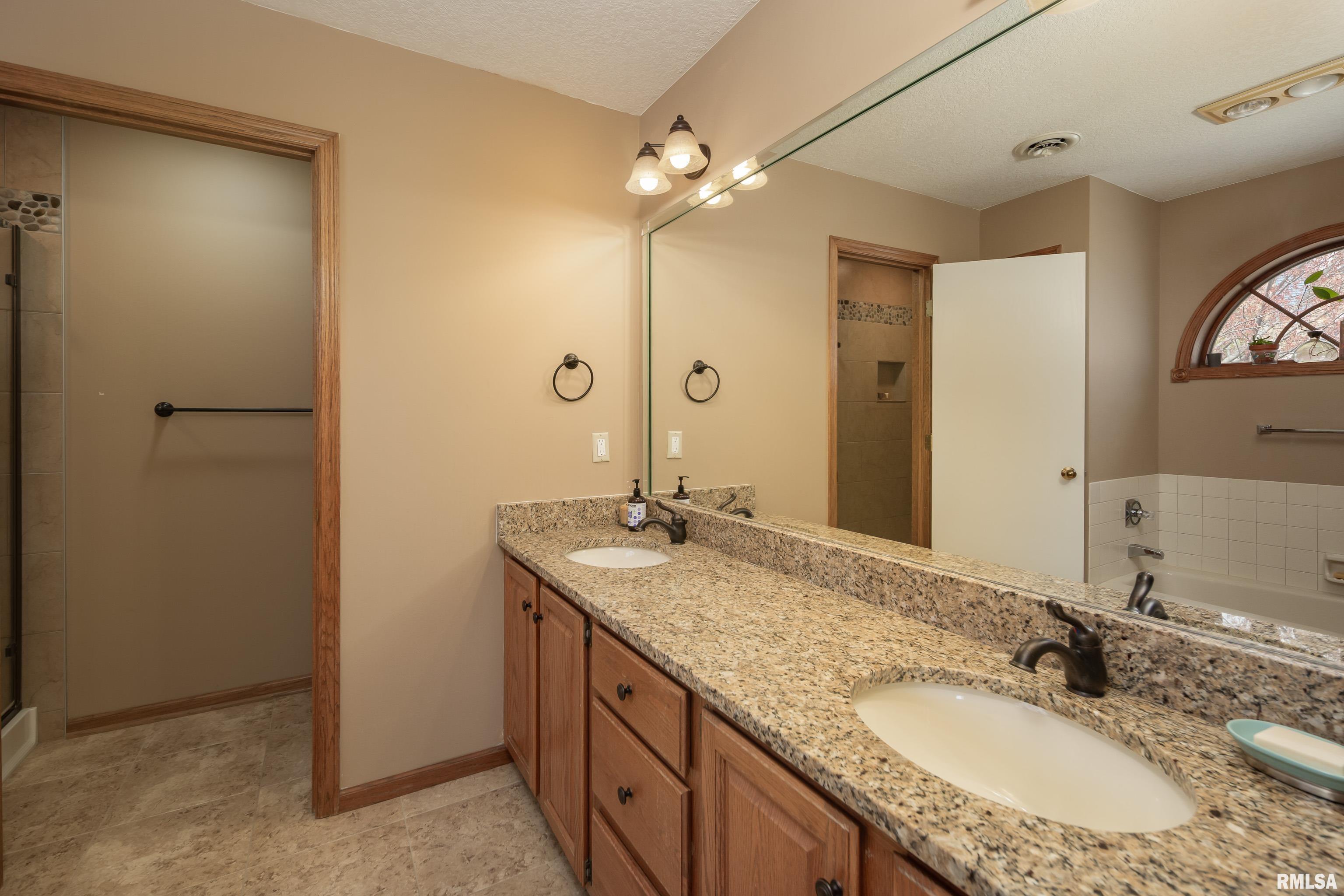 1722 Cindy Court Property Photo 32