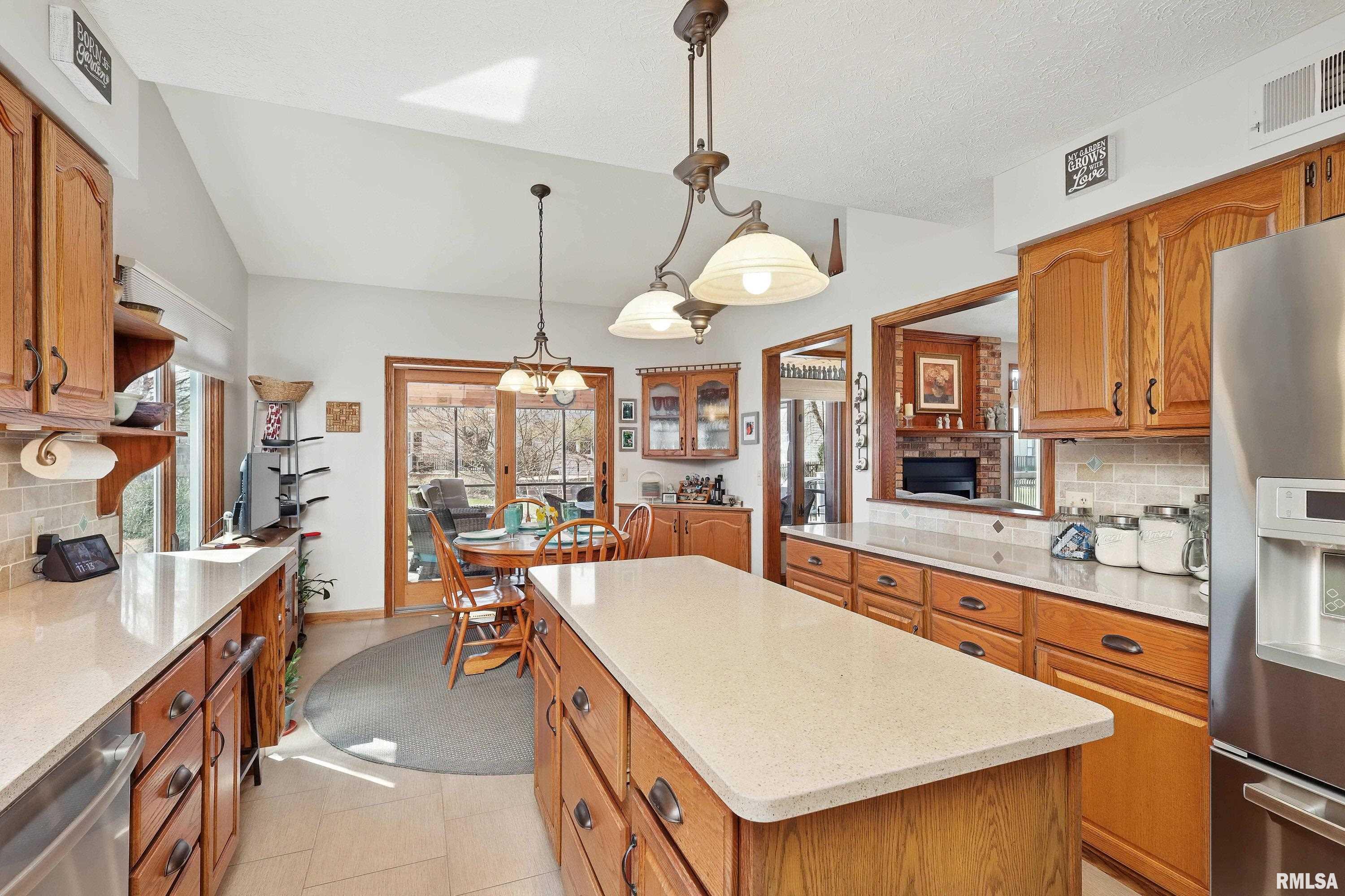 2535 Chesterfield Drive Property Photo 14
