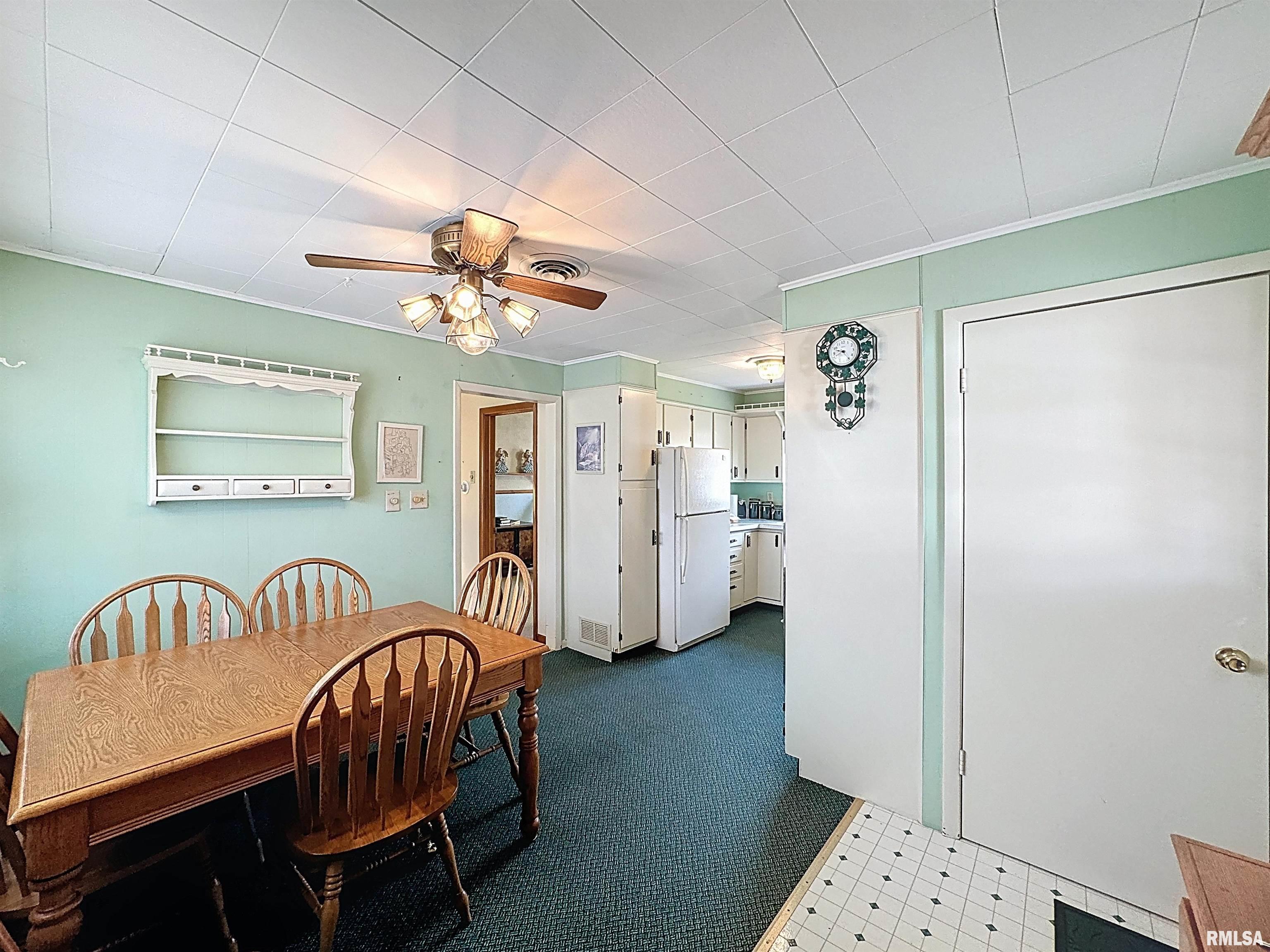 1207 W 53rd Street Property Photo 5