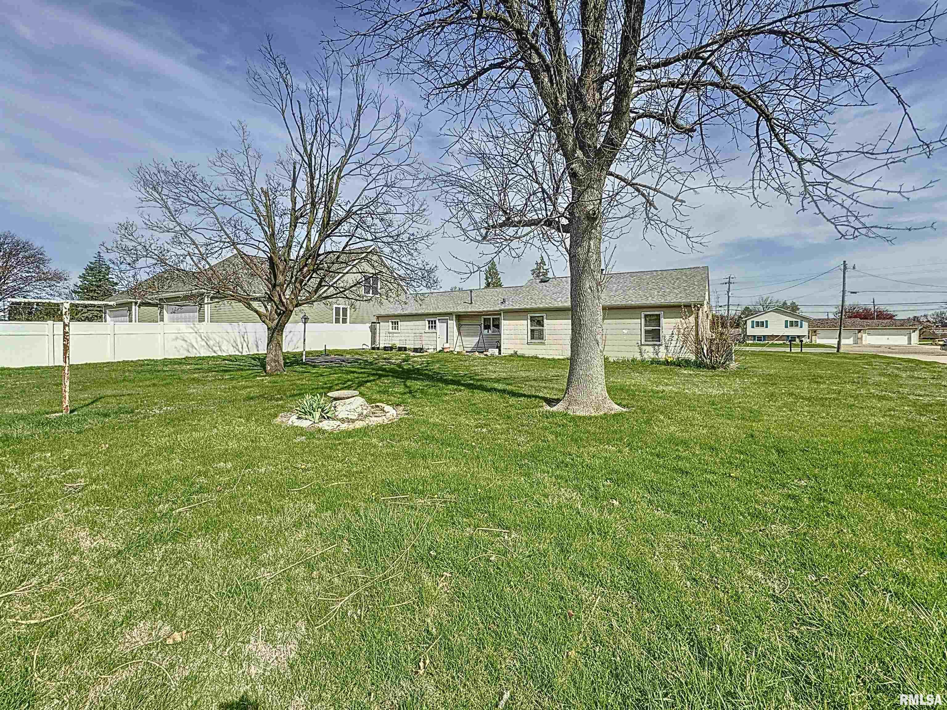 1207 W 53rd Street Property Photo 22