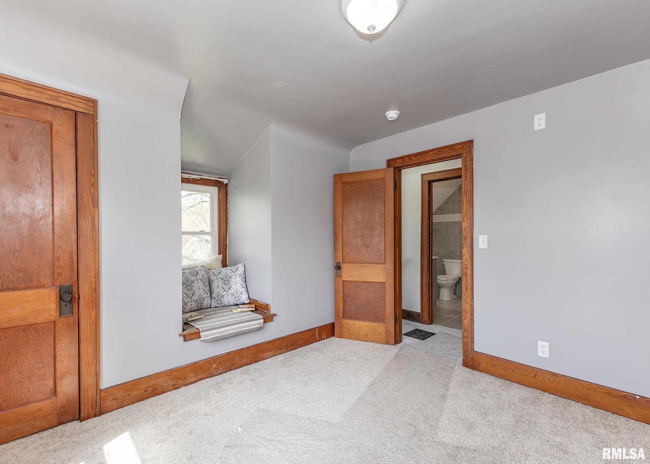2119 44th Street Property Photo 21