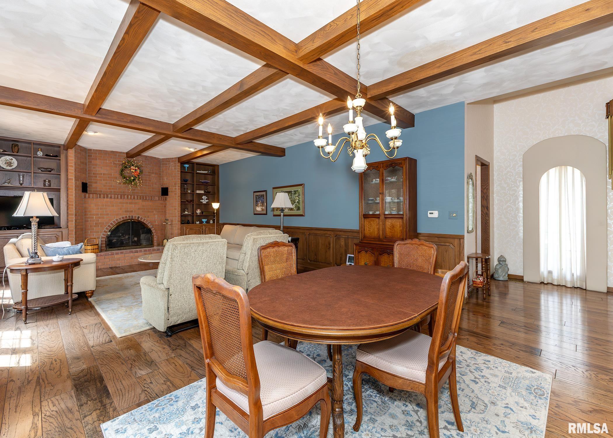 4 Timberwood Court Property Photo 7