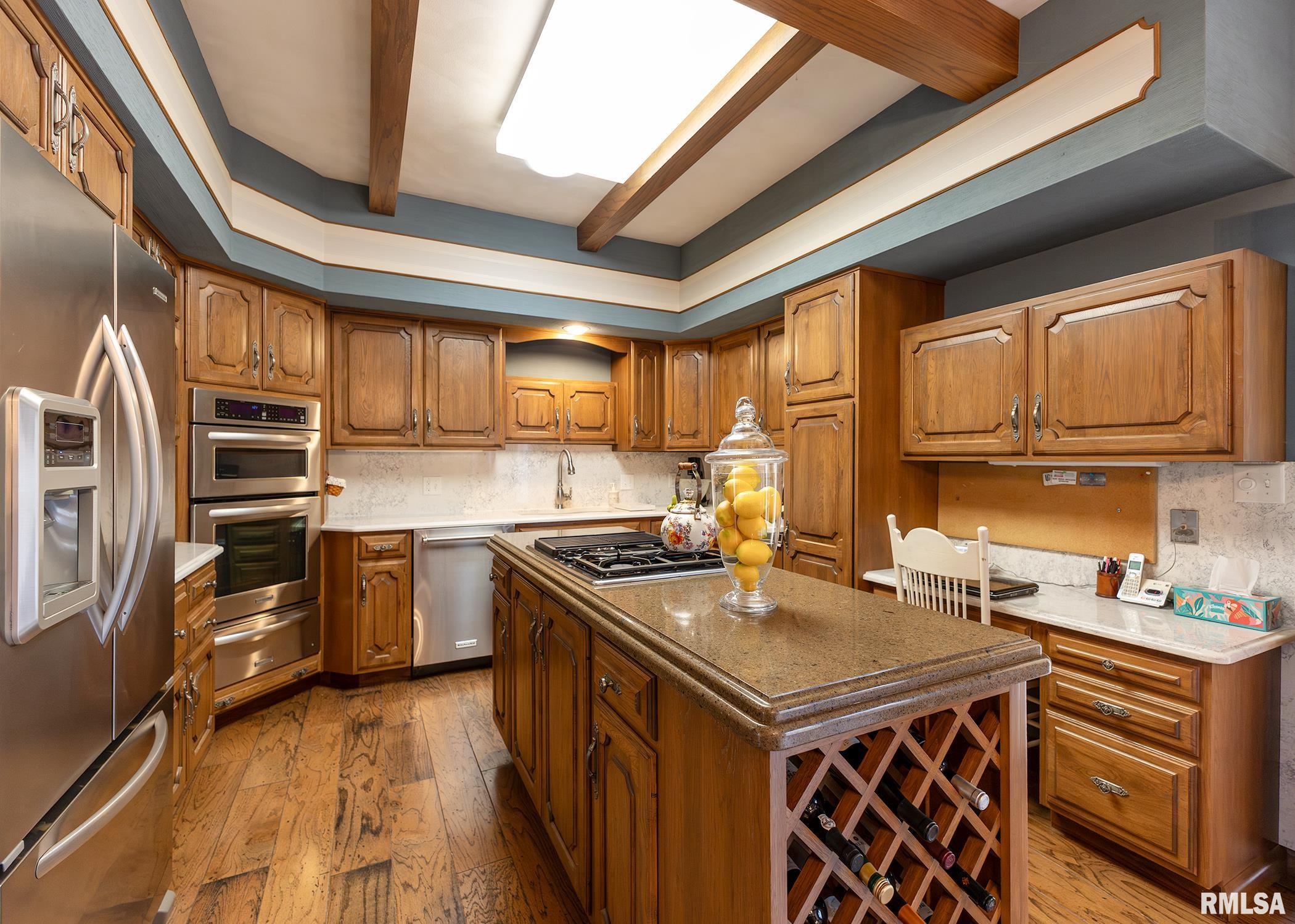 4 Timberwood Court Property Photo 11