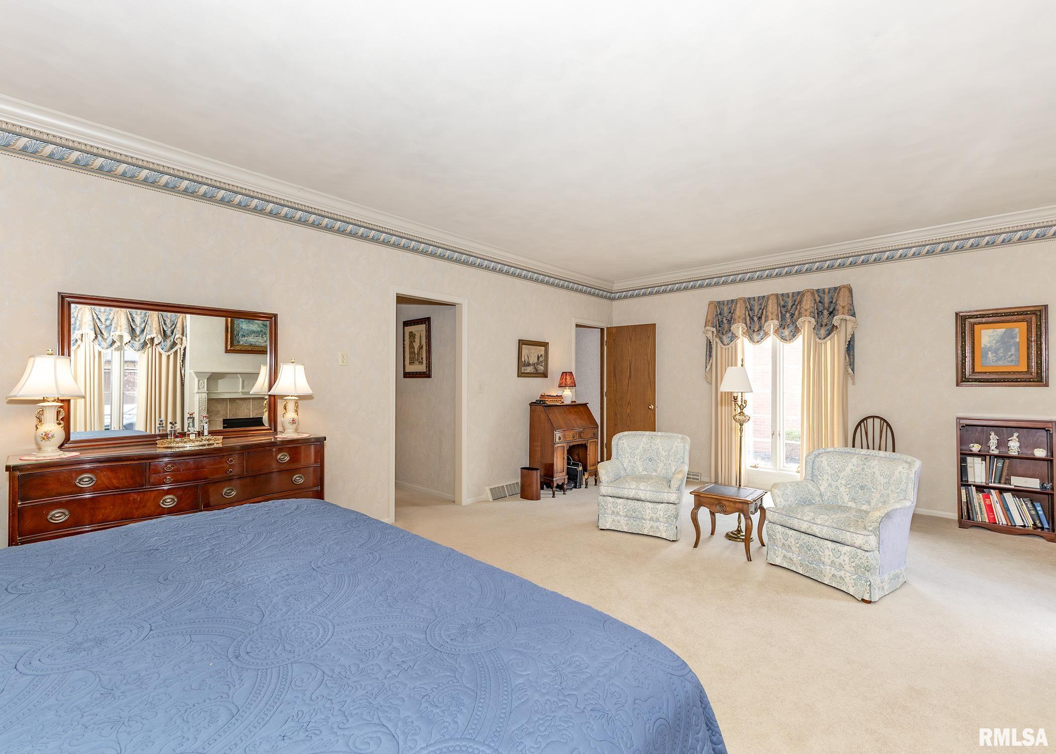 4 Timberwood Court Property Photo 20