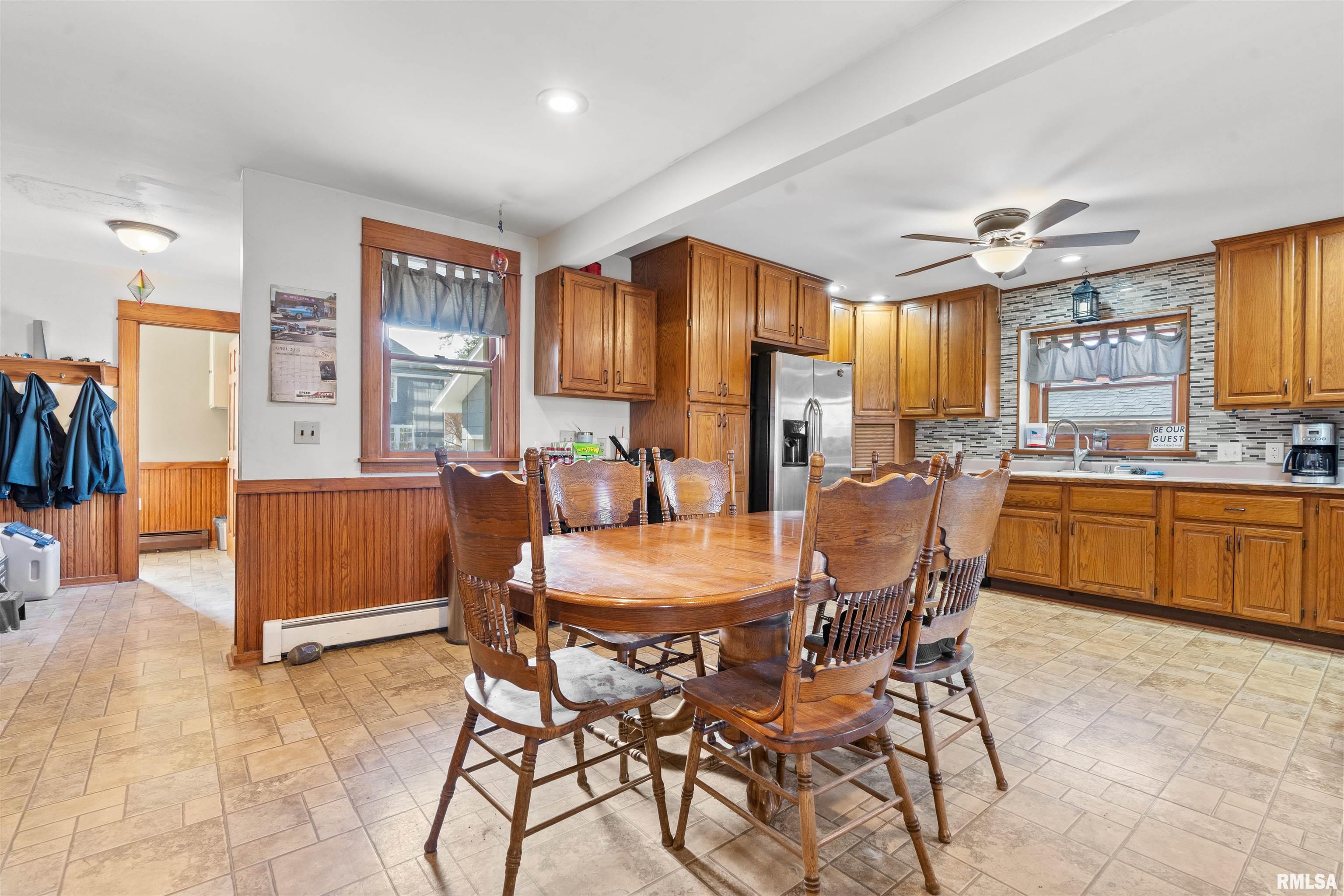 1116 E High Street Property Photo 15