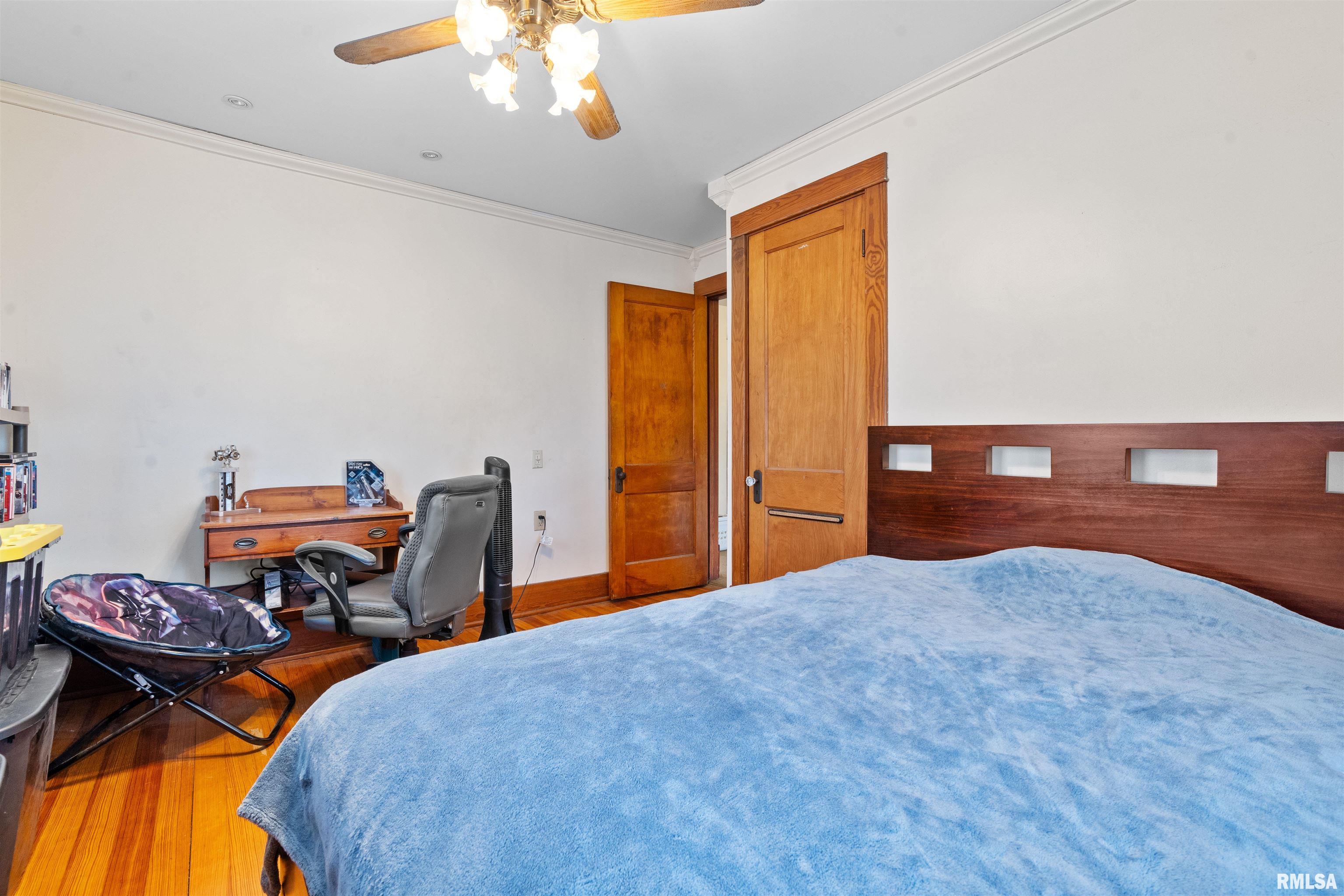 1116 E High Street Property Photo 23