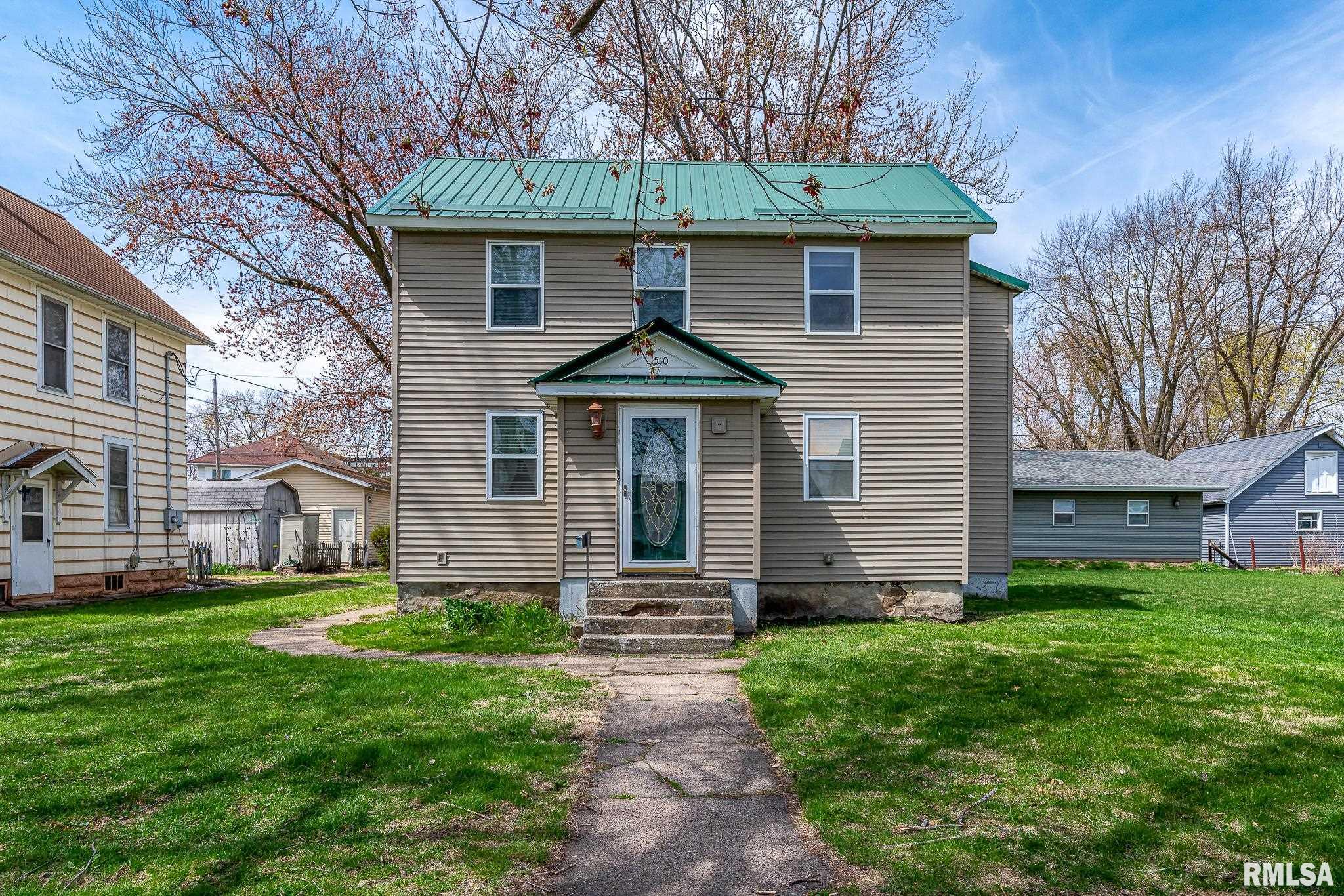 1510 Pershing Boulevard Property Photo 1