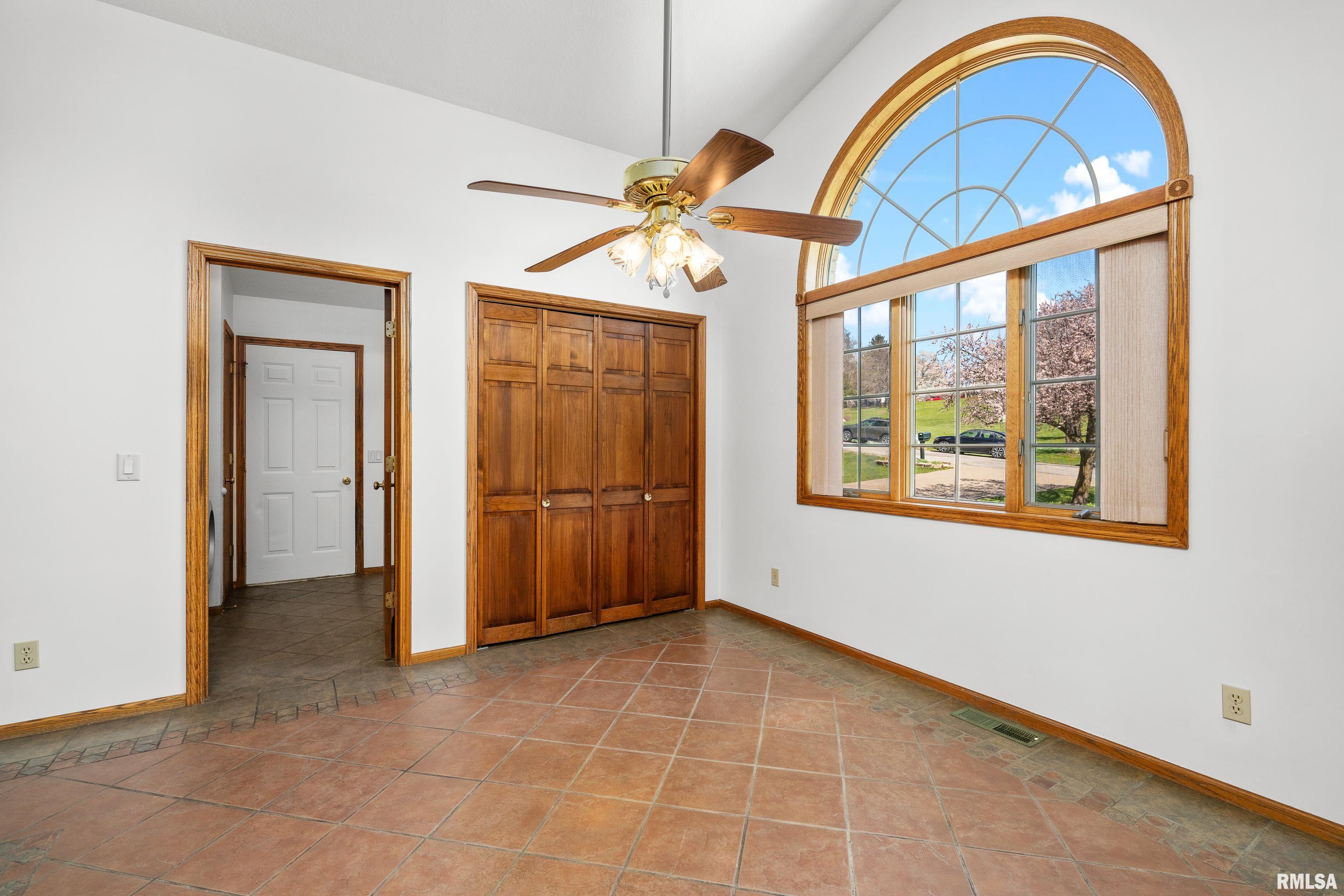 23 E Timberline Drive Property Photo 9