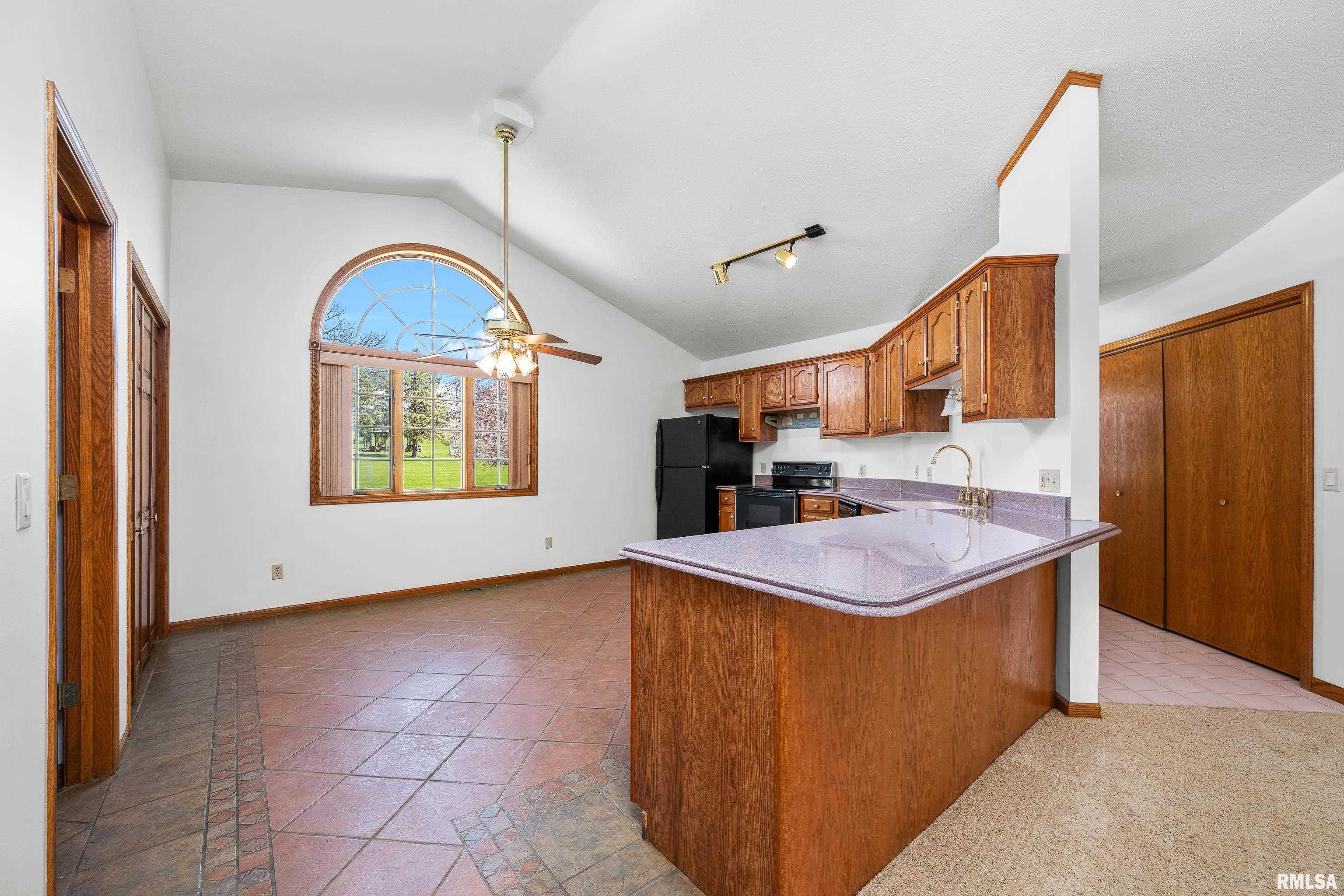 23 E Timberline Drive Property Photo 12