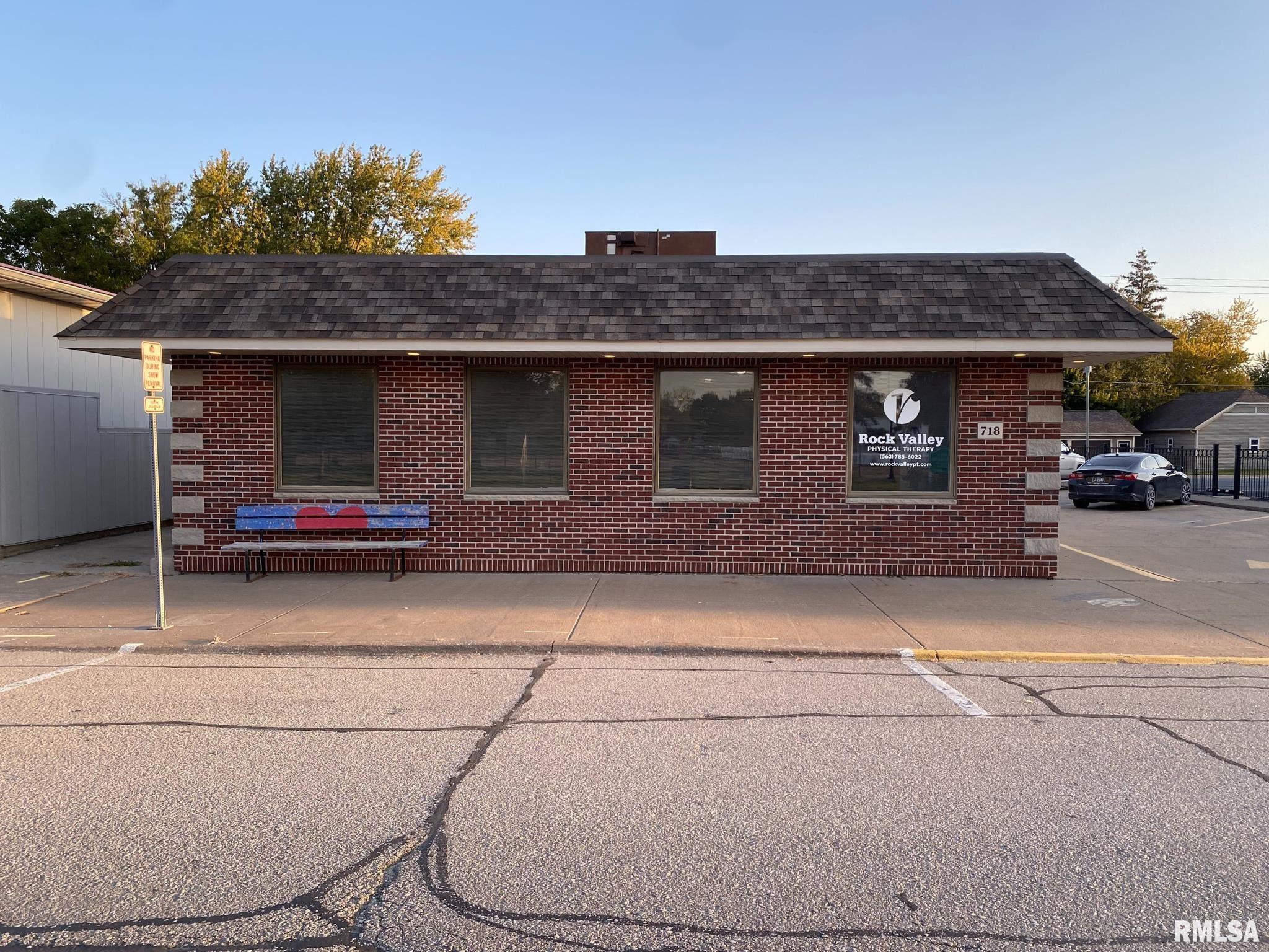 718 5th Street Property Photo 1